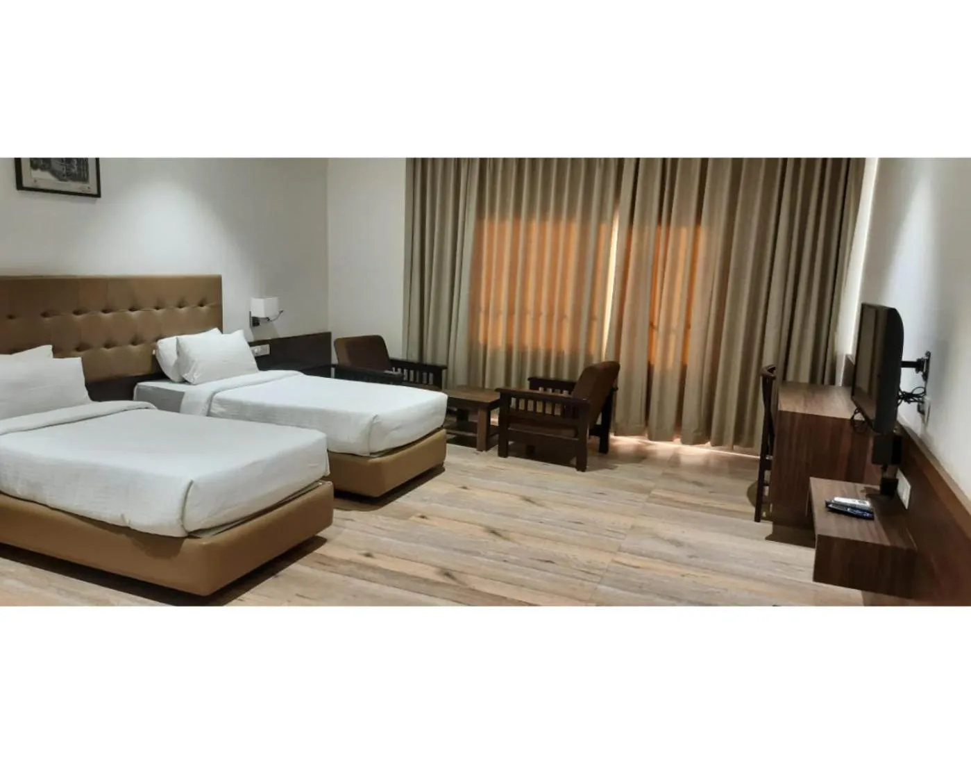 Bed in The Byke Suraj Club, Junagadh