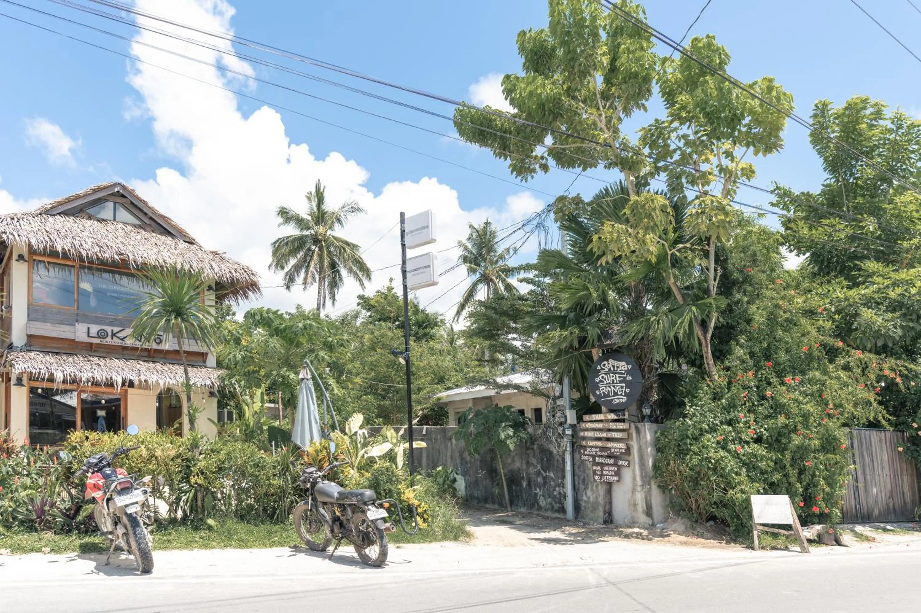 Facade/entrance in Soffta Surf Ranch