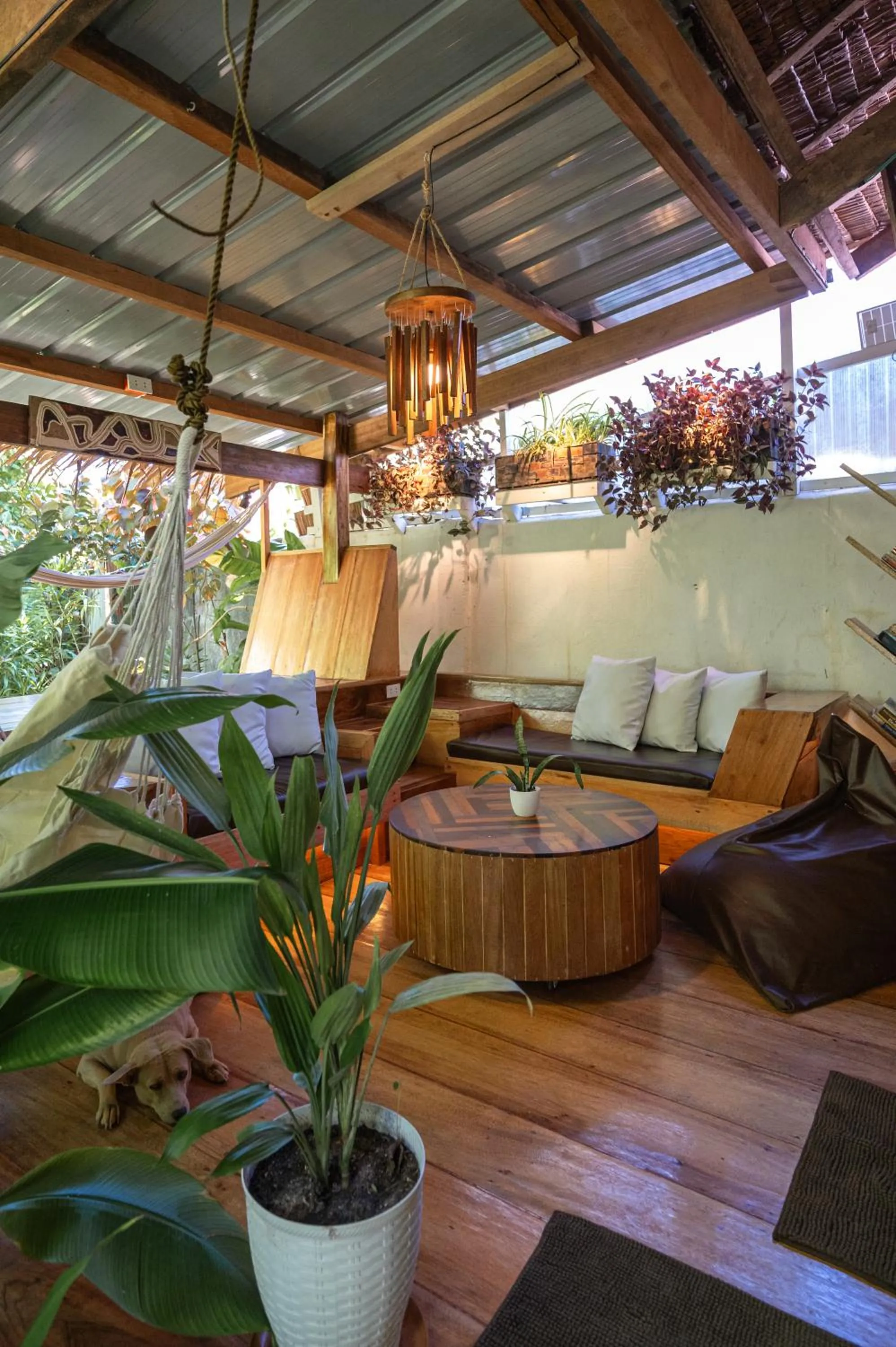 Communal lounge/ TV room in Soffta Surf Ranch