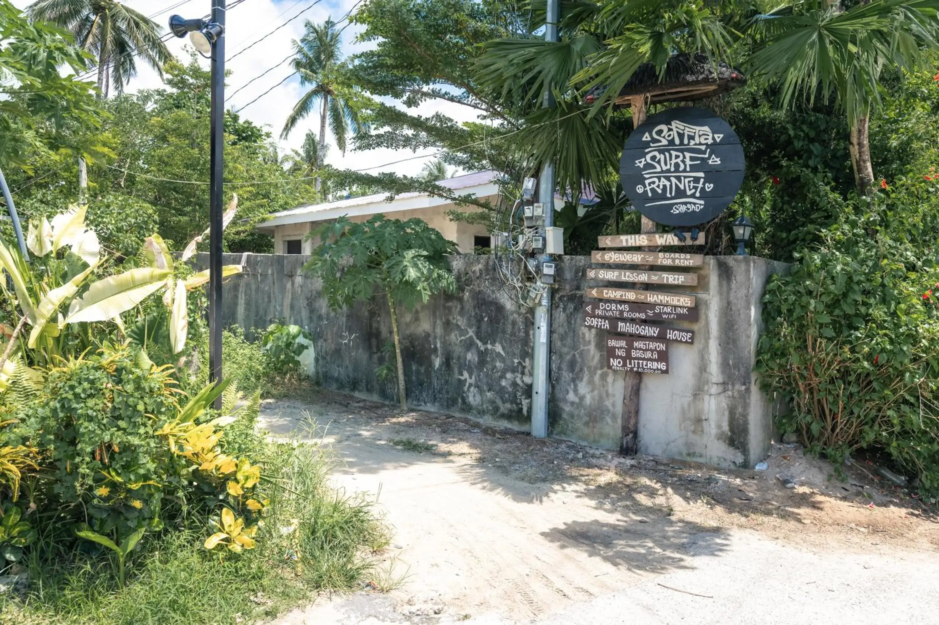Facade/entrance in Soffta Surf Ranch Facade/entrance in Soffta Surf Ranch
