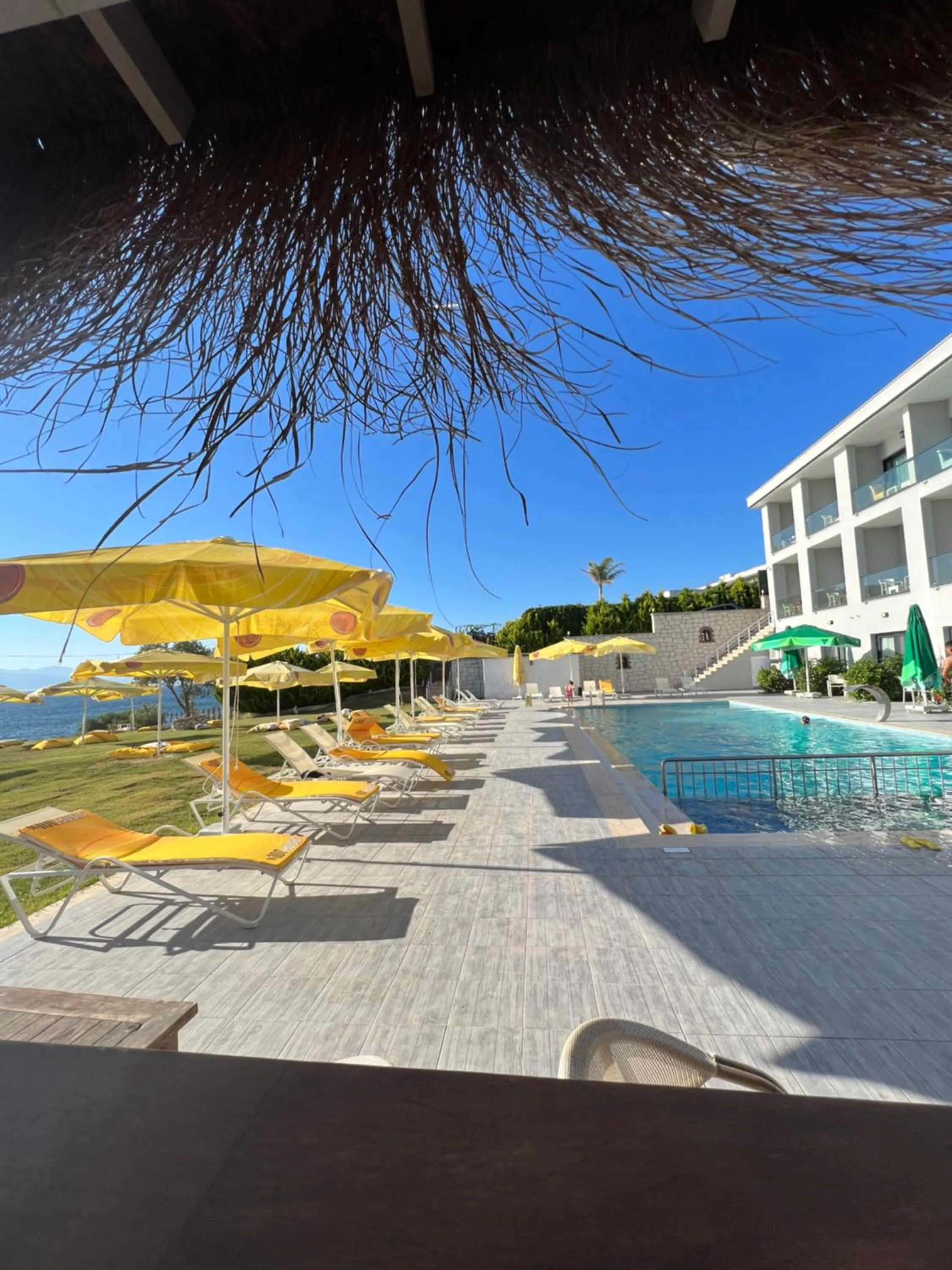 Life Point Hotel