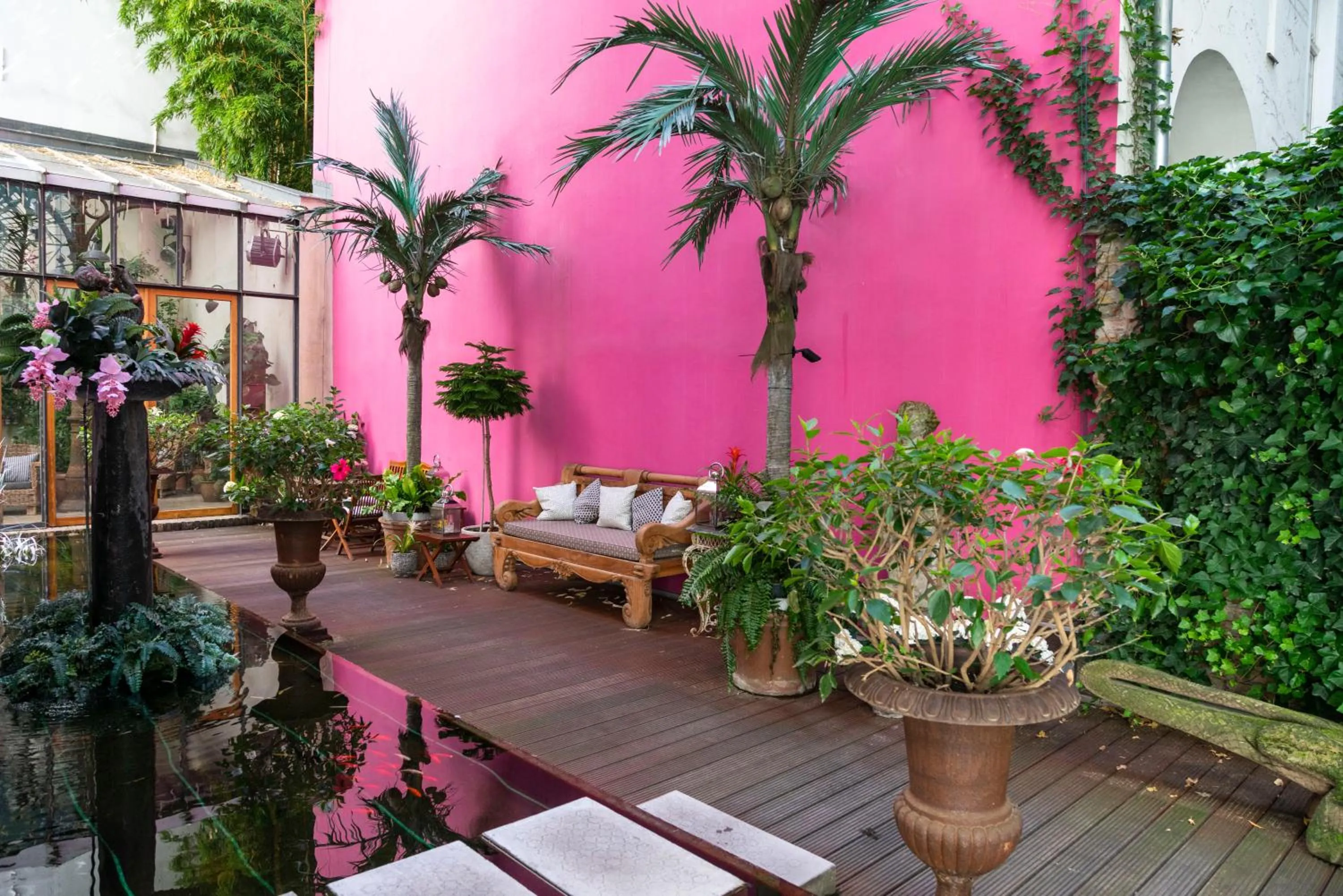 Patio in Numa Berlin Belfort