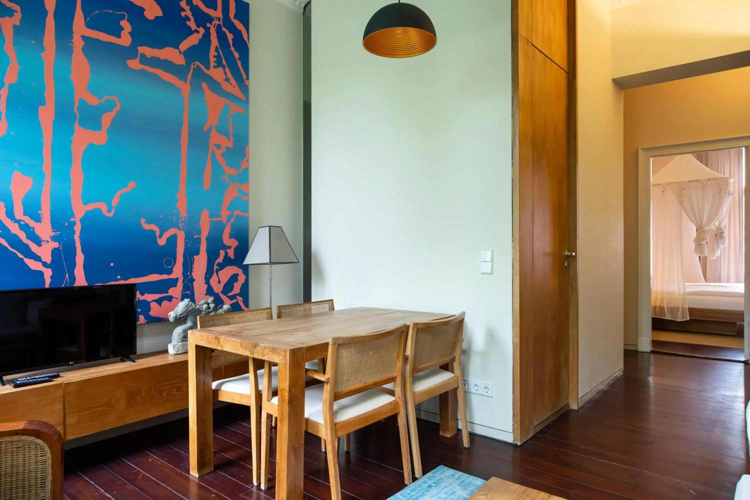 Large Studio with Kitchenette and Sofa Bed in Numa Berlin Belfort Large Studio with Kitchenette and Sofa Bed in Numa Berlin Belfort