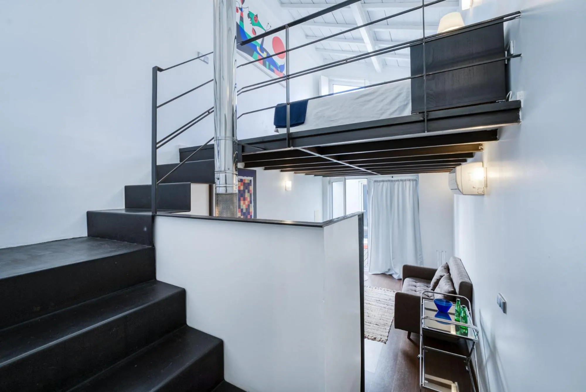 Bedroom in Fine Arts Studios by Olala Homes