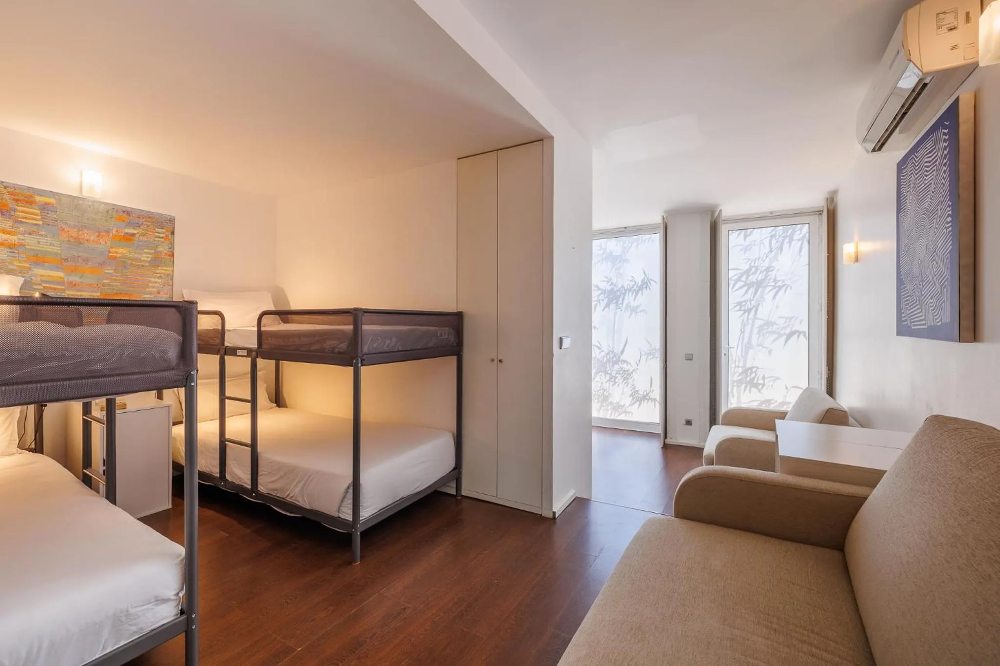 Bedroom, Bed in Fine Arts Studios by Olala Homes