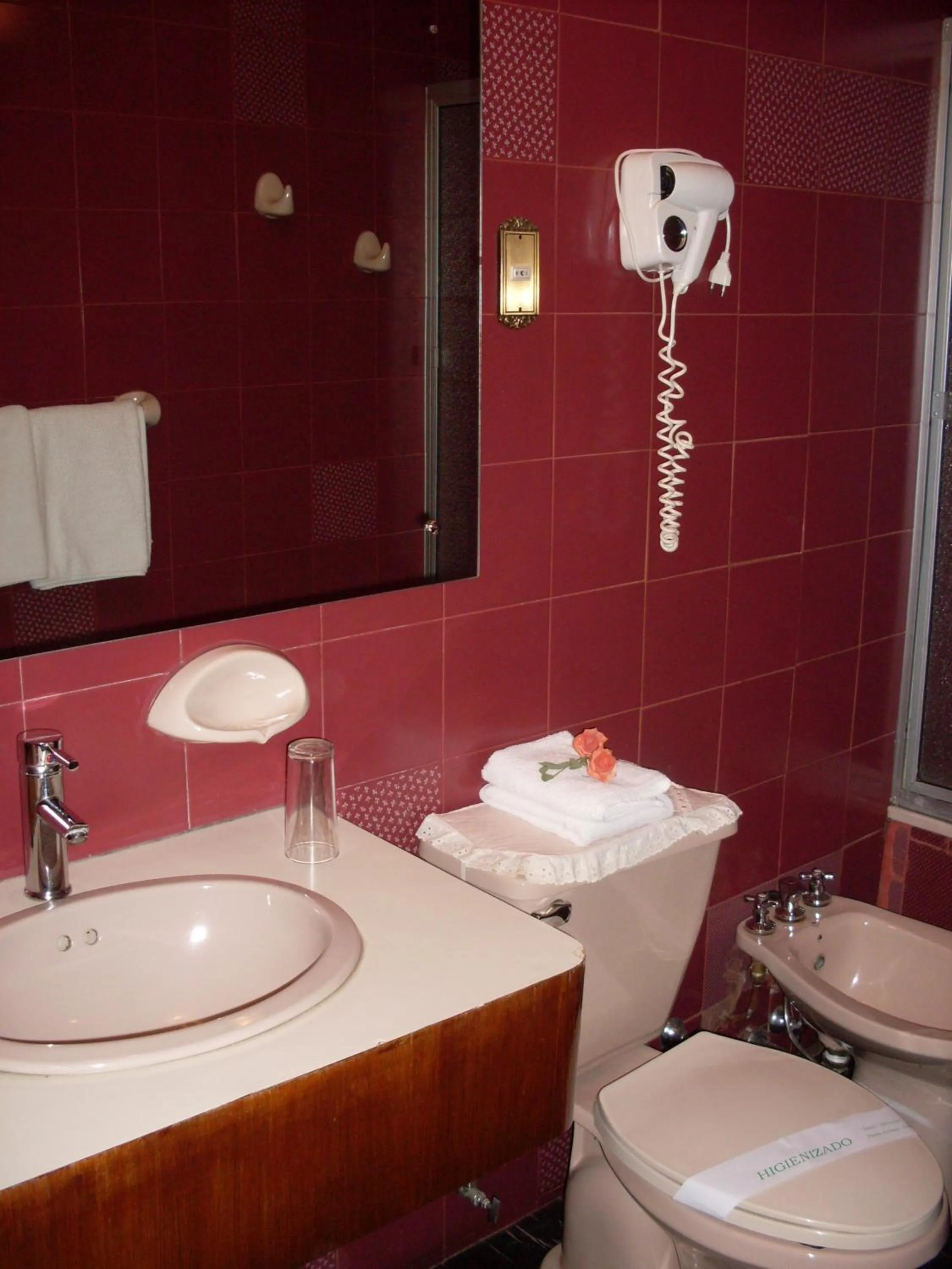 Bathroom in Hotel Mercurio