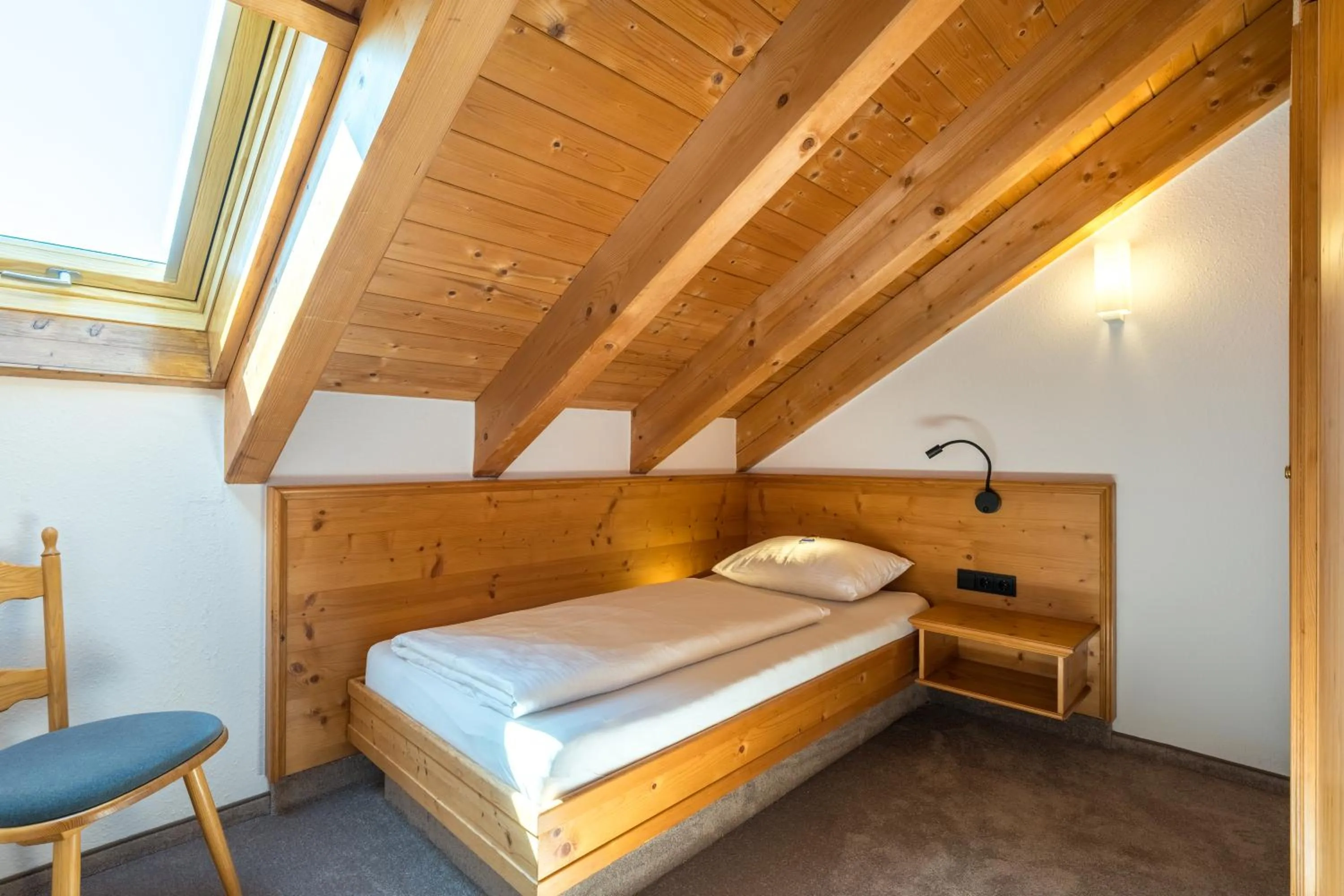 People, Bed in Residenz Hopfensee