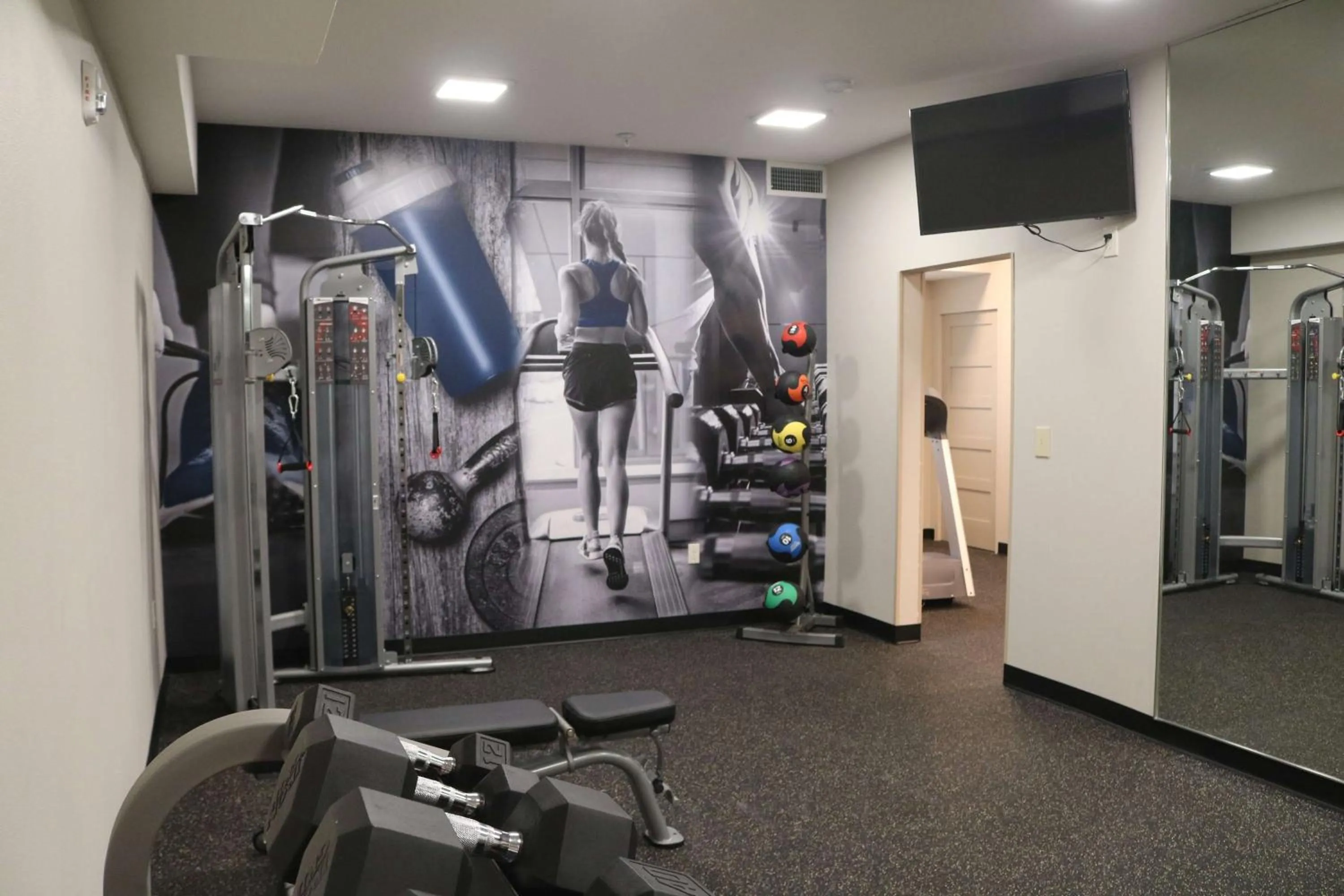 Fitness centre/facilities in Best Western Plus Portland Airport Hotel & Suites