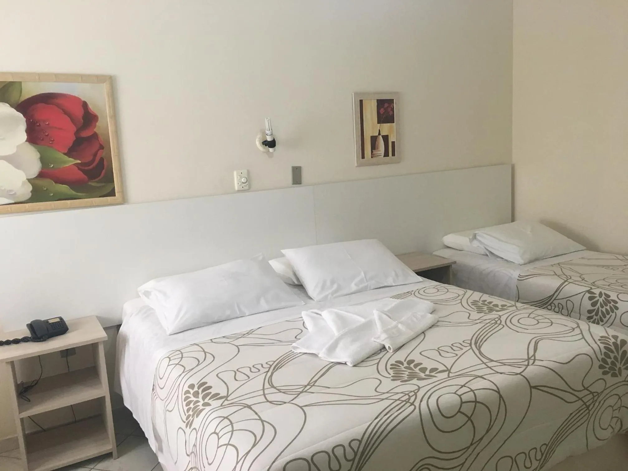 Bedroom, Bed in Hotel Mares do Sul