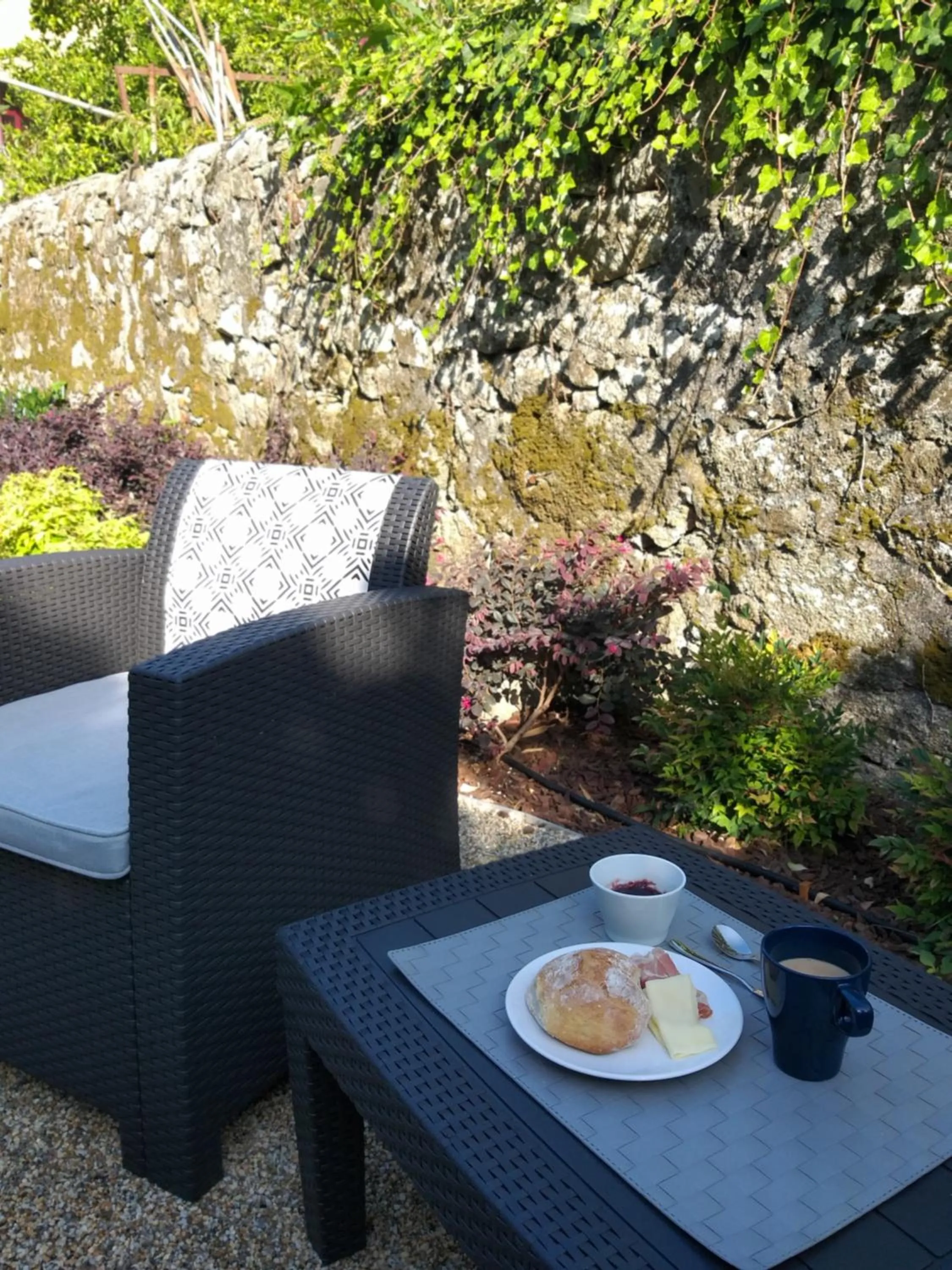 Queen's Garden Hostel