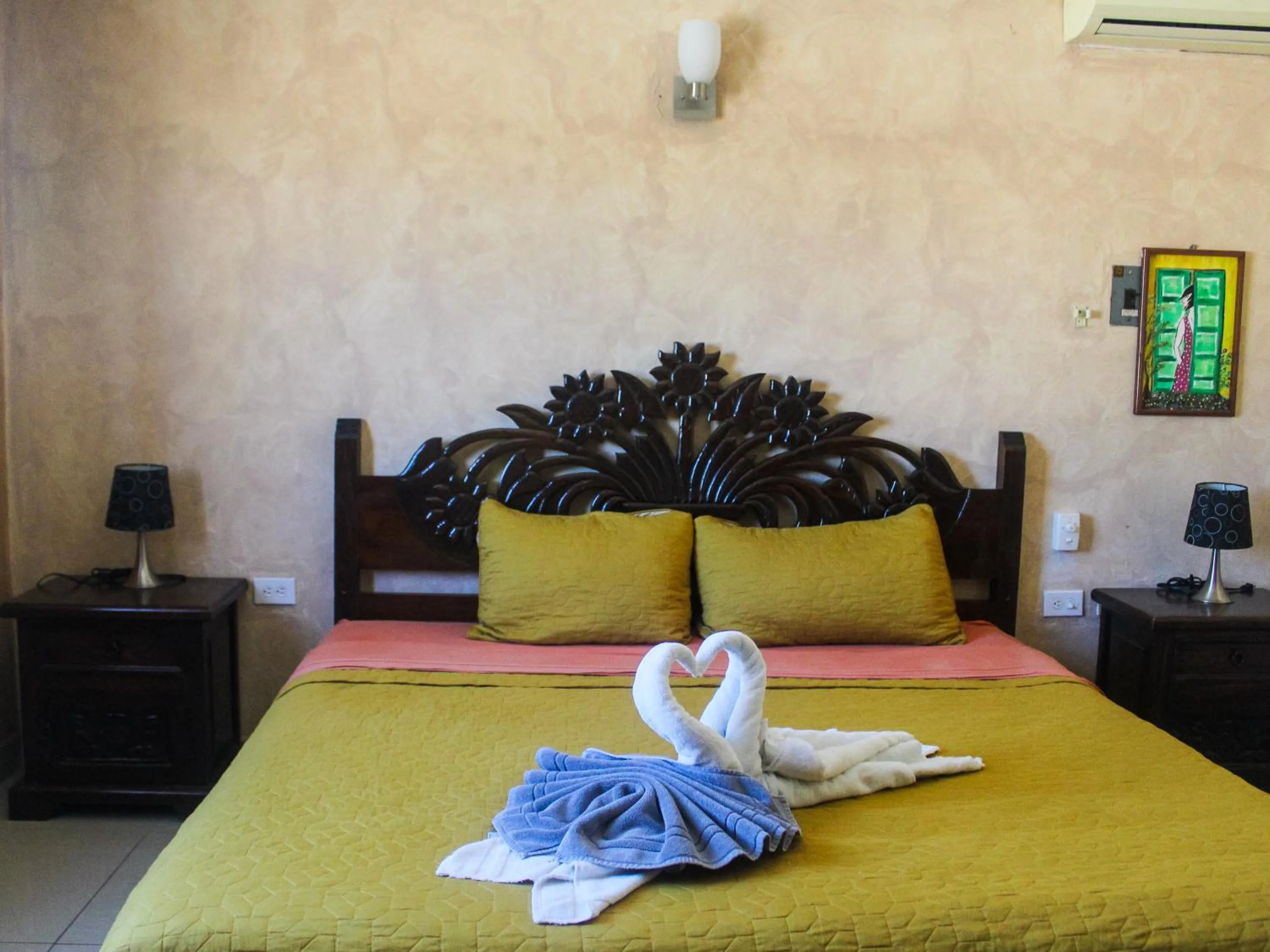 Bed in Hotel La Casona Real