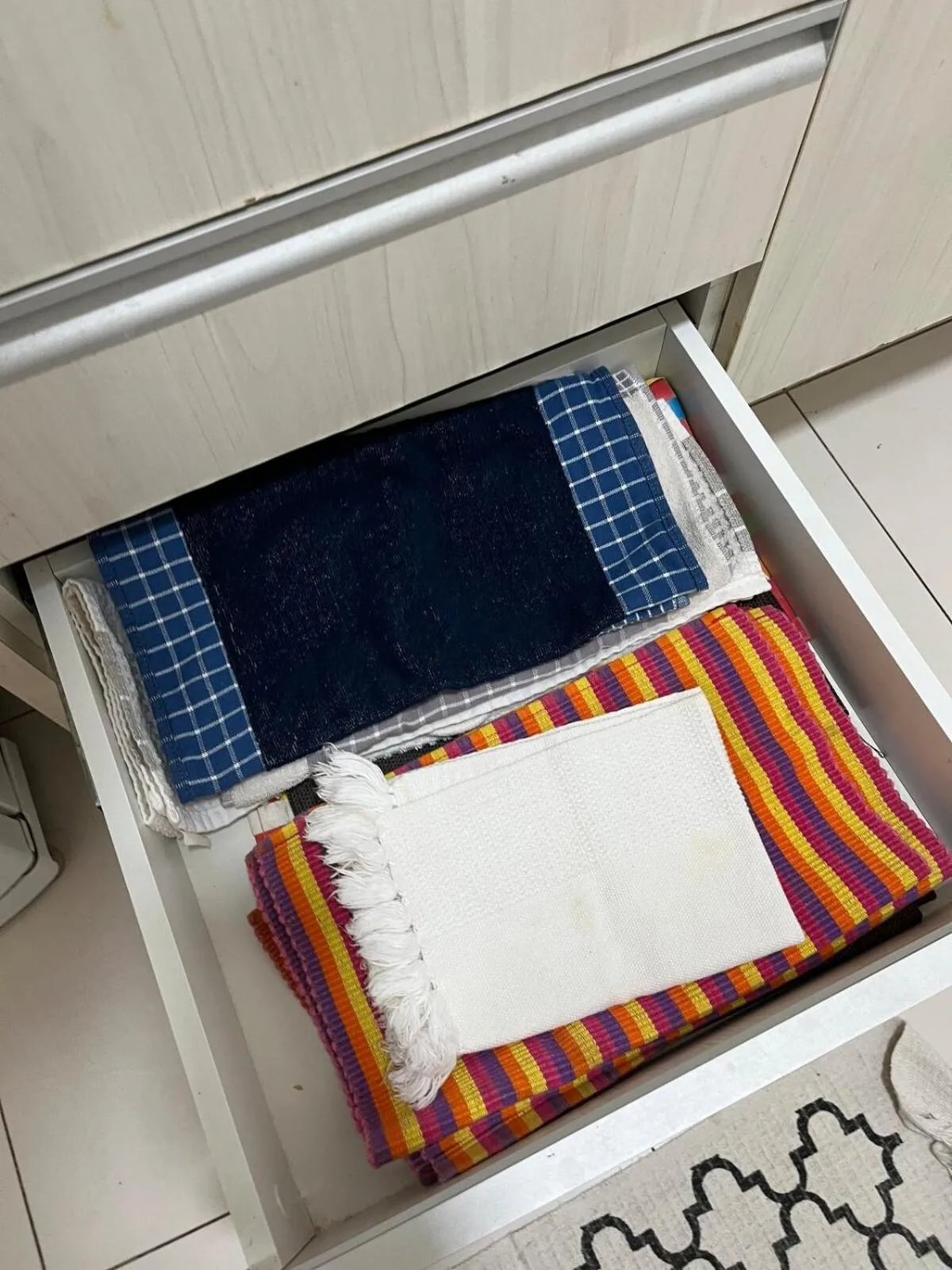 Bed in Apto 60m, perto da feirinha, Meirelles