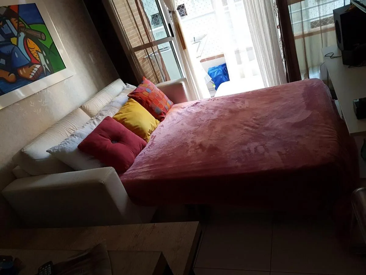 Bed in Apto 60m, perto da feirinha, Meirelles