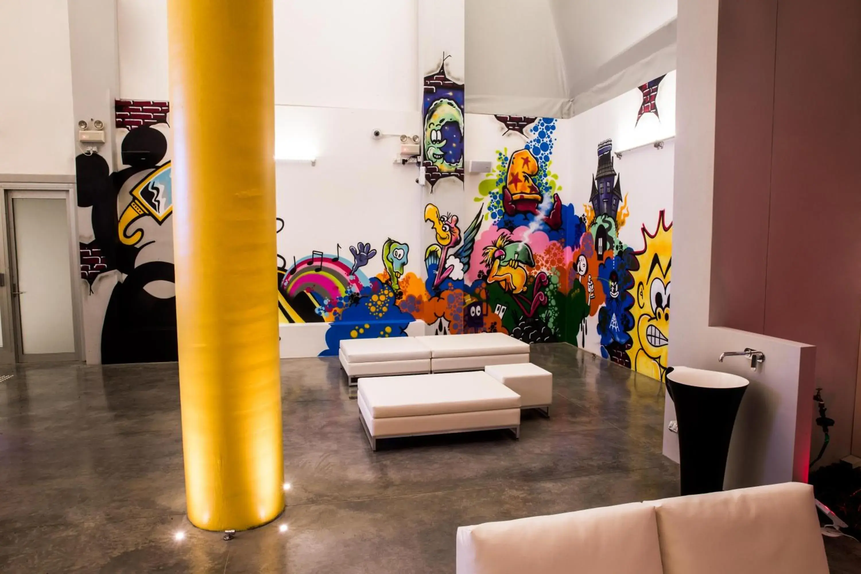 Lobby or reception in Adge Hotel and Residences Lobby or reception in Adge Hotel and Residences