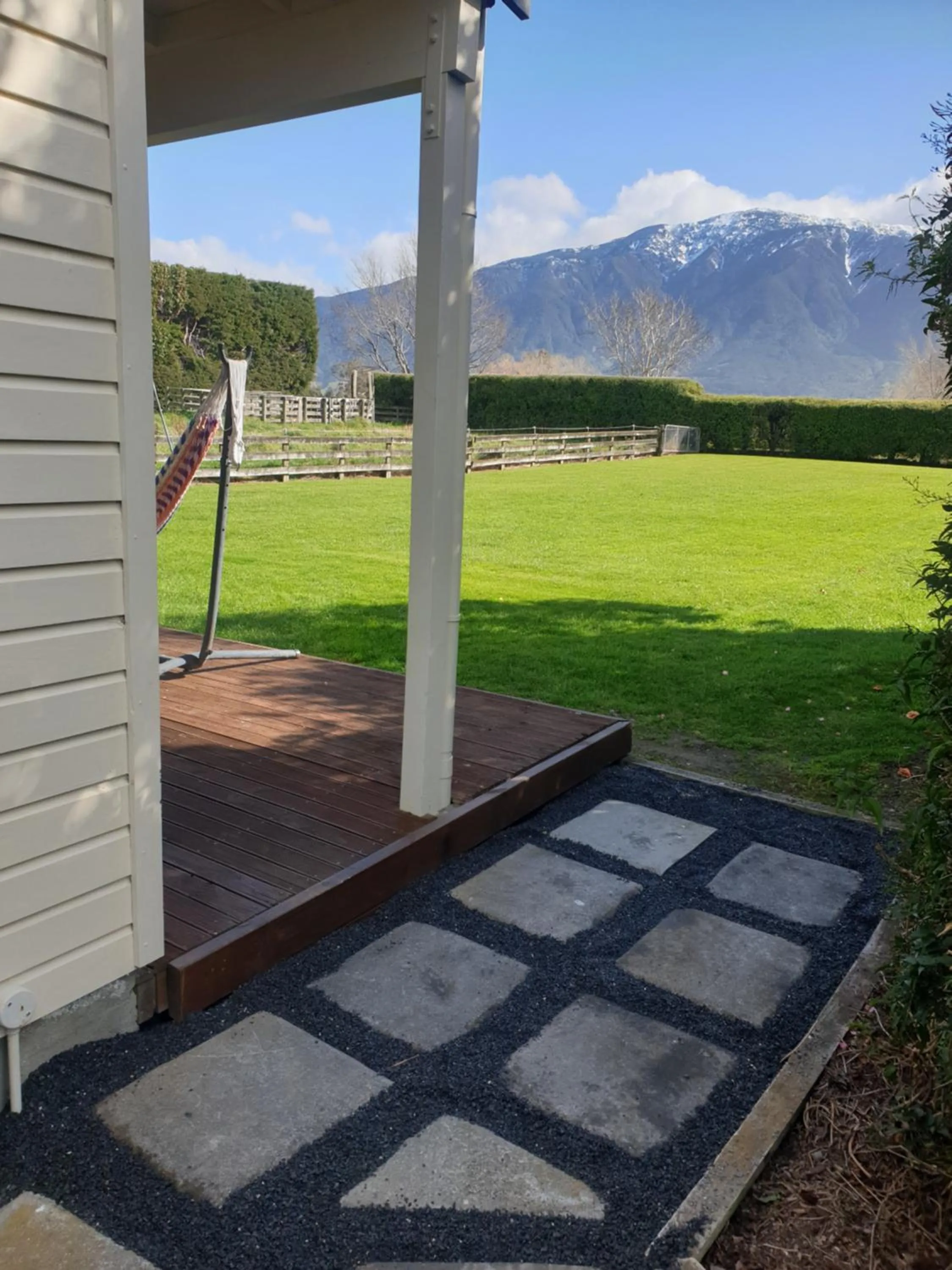 Garden view in Te Mahuru Retreat