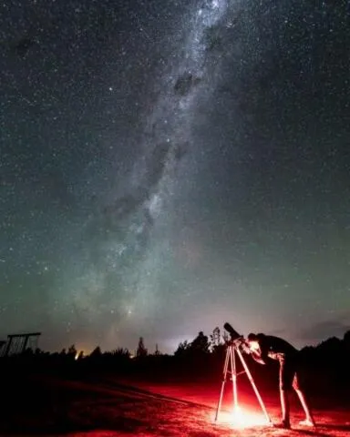 Night in Te Mahuru Retreat