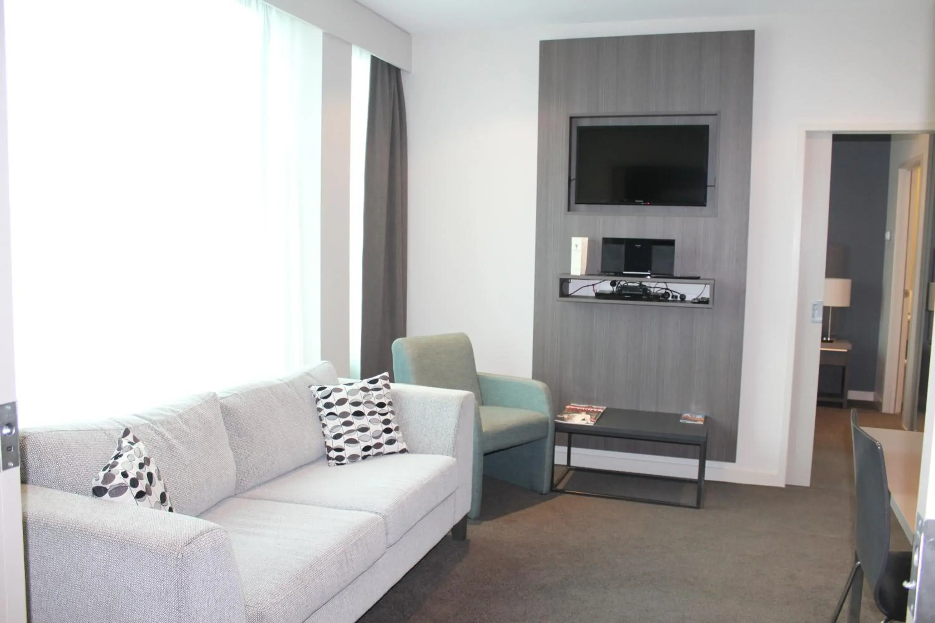 Two-Bedroom Apartment in Quest Highbrook Two-Bedroom Apartment in Quest Highbrook