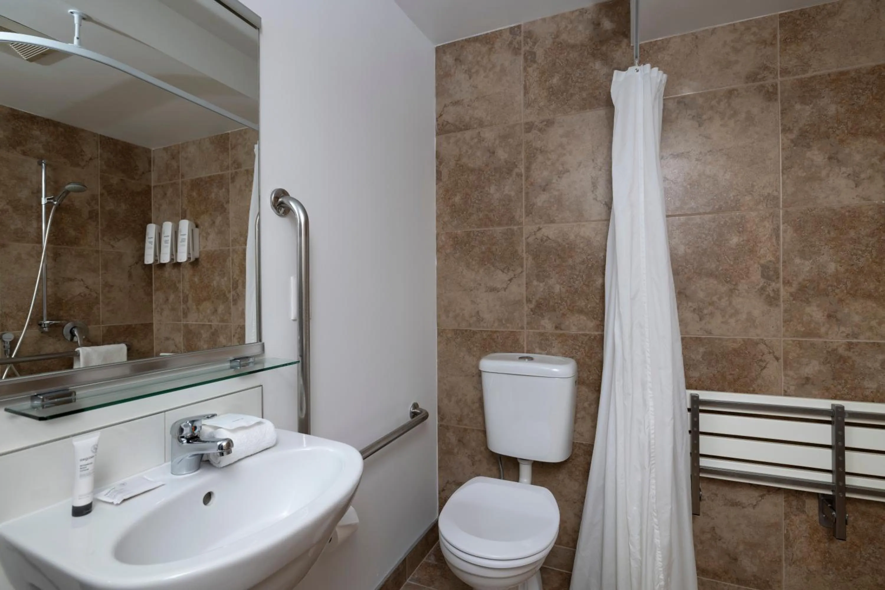 Bathroom in Quest on Beaumont