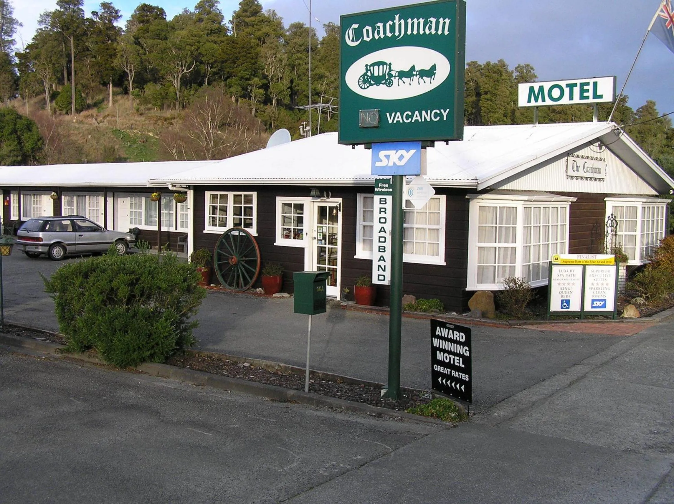 Property building in Coachman Motel