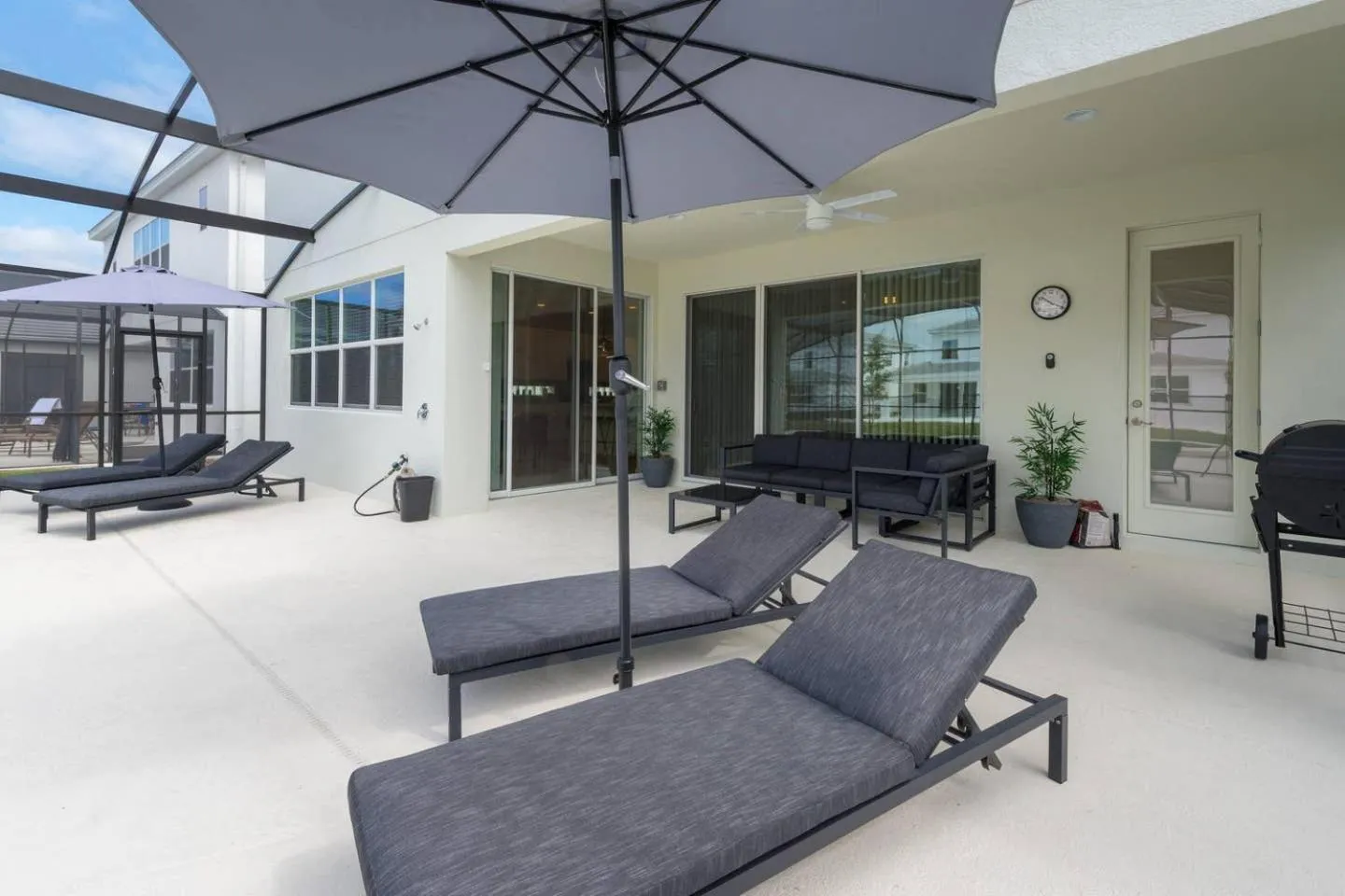 Patio in 3840 Supreme Villa 6Bd Private Pool and Game Room