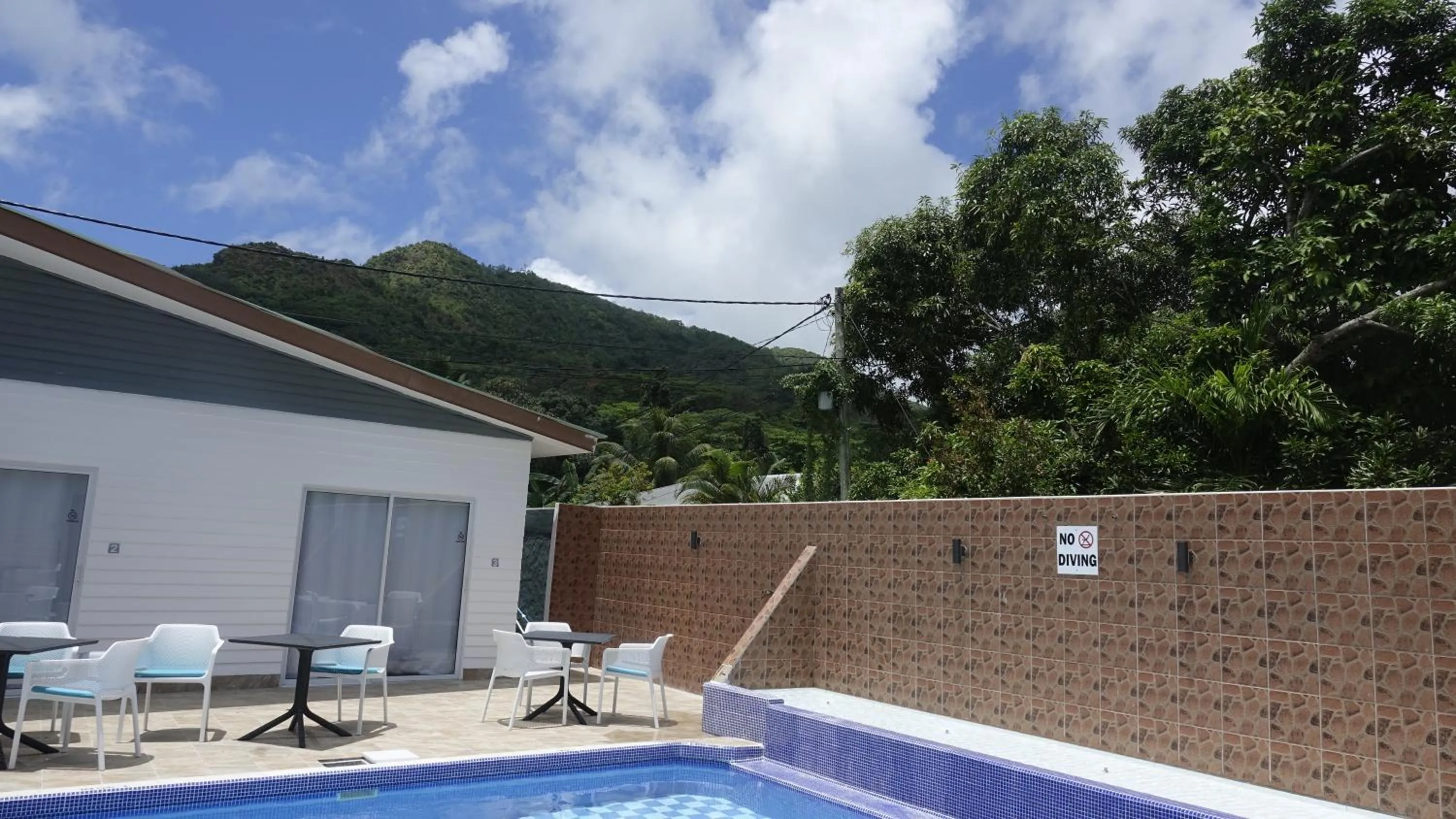 Swimming pool in Hotel Plein Soleil