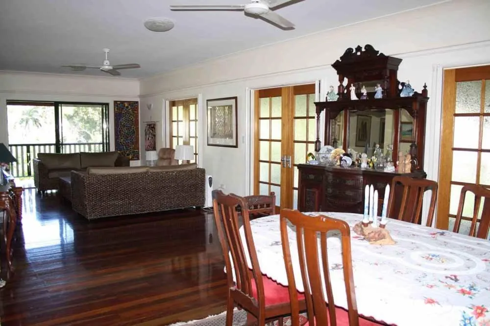 Living room in True North B&B
