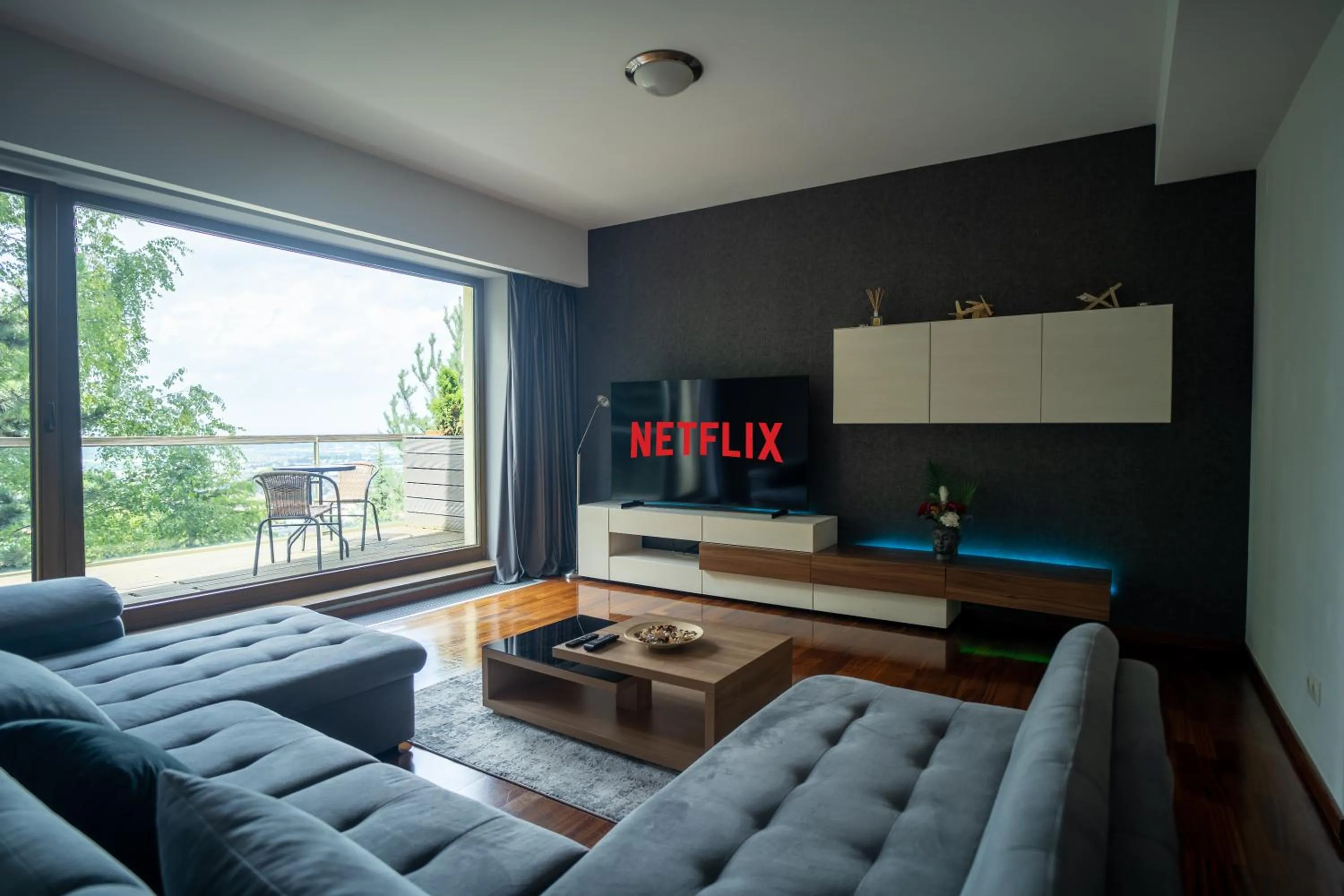 With a View Residence - Luxury Apartament - Panoramic view over the City