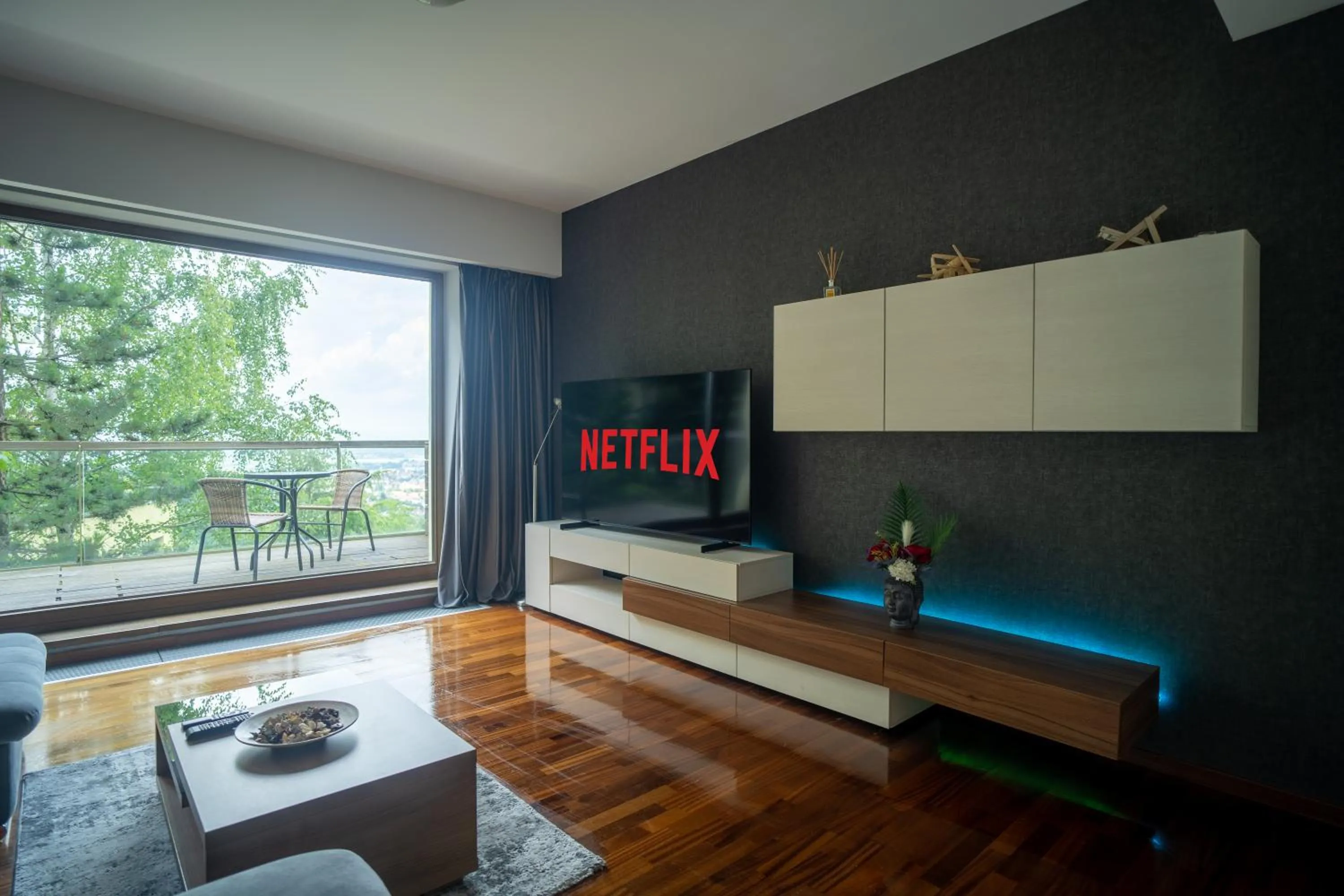 With a View Residence - Luxury Apartament - Panoramic view over the City