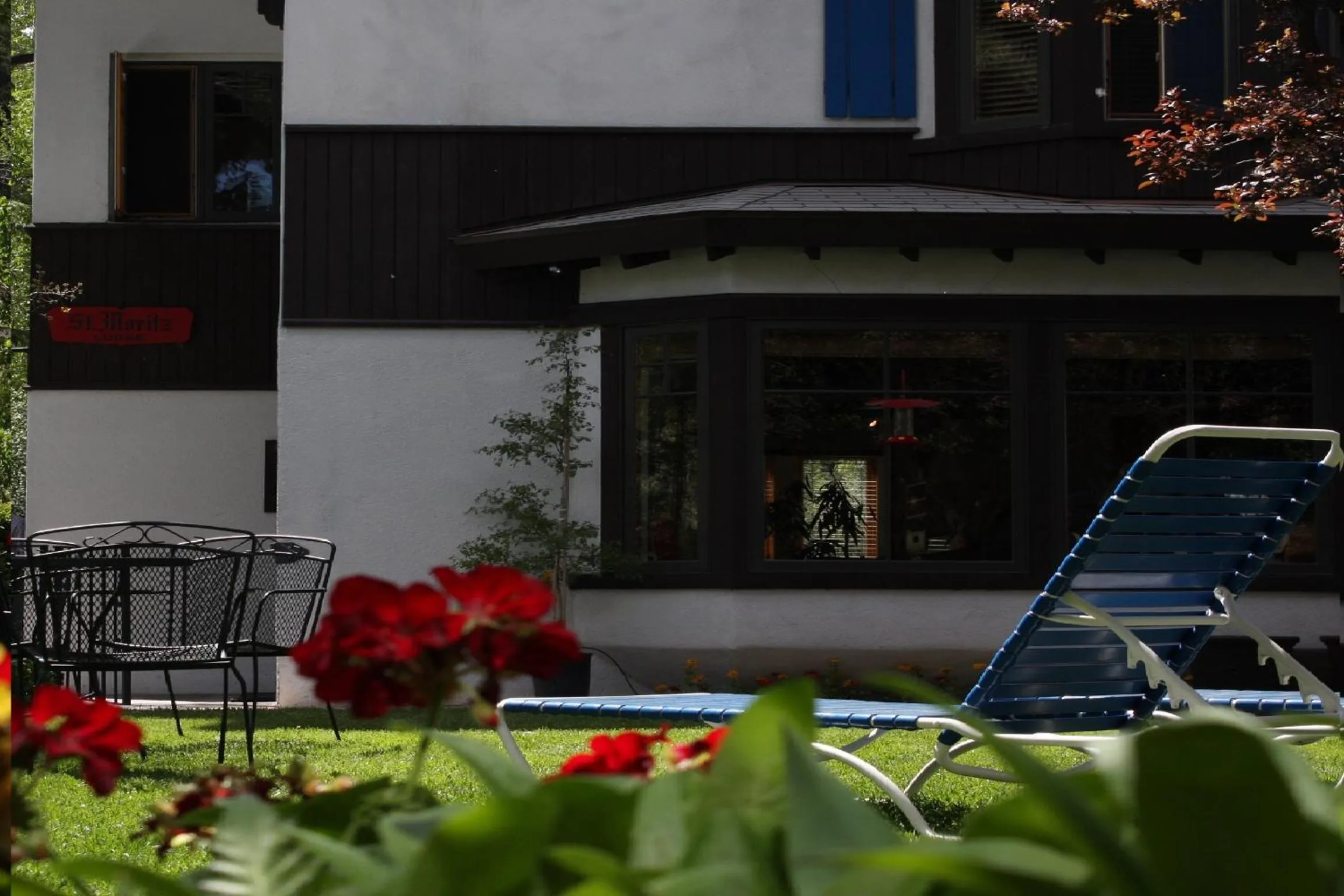 Garden view in St Moritz Lodge and Condominiums