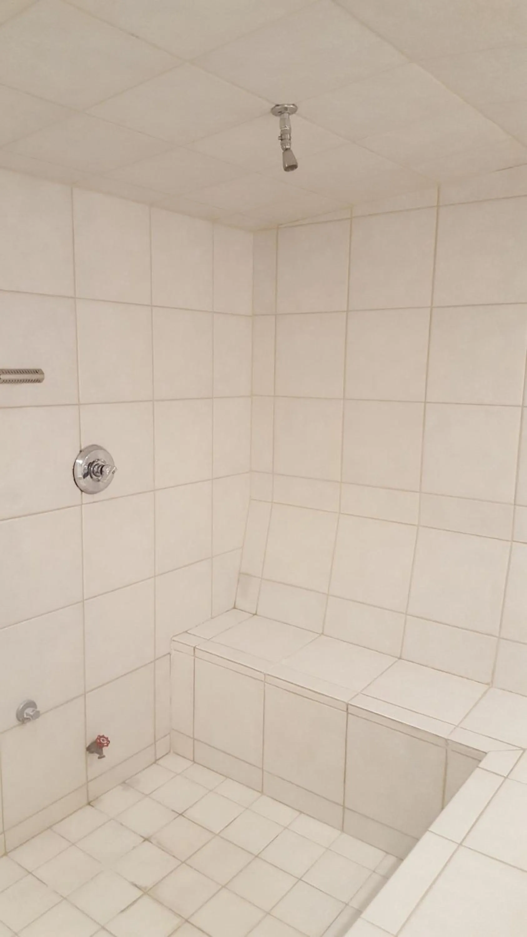 Steam room in St Moritz Lodge and Condominiums