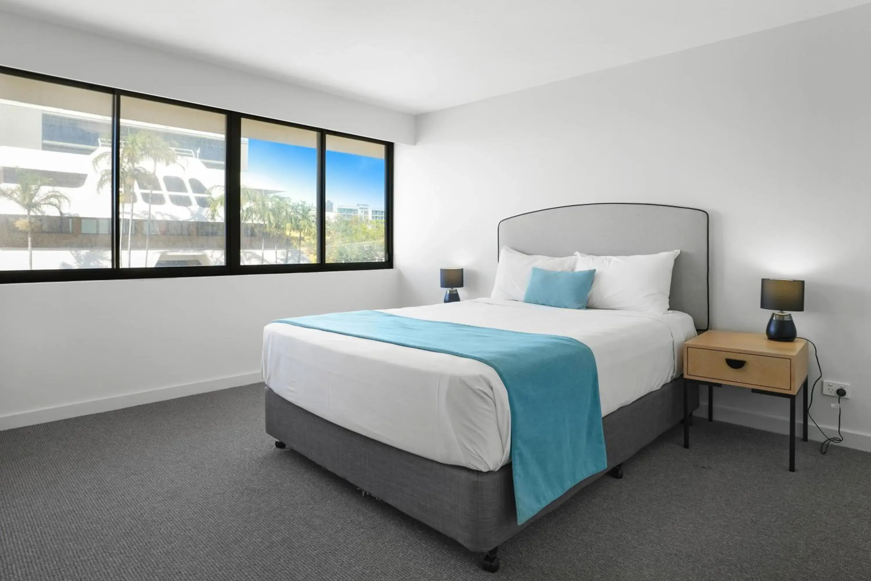 Bed in Gladstone Reef Hotel Motel Bed in Gladstone Reef Hotel Motel