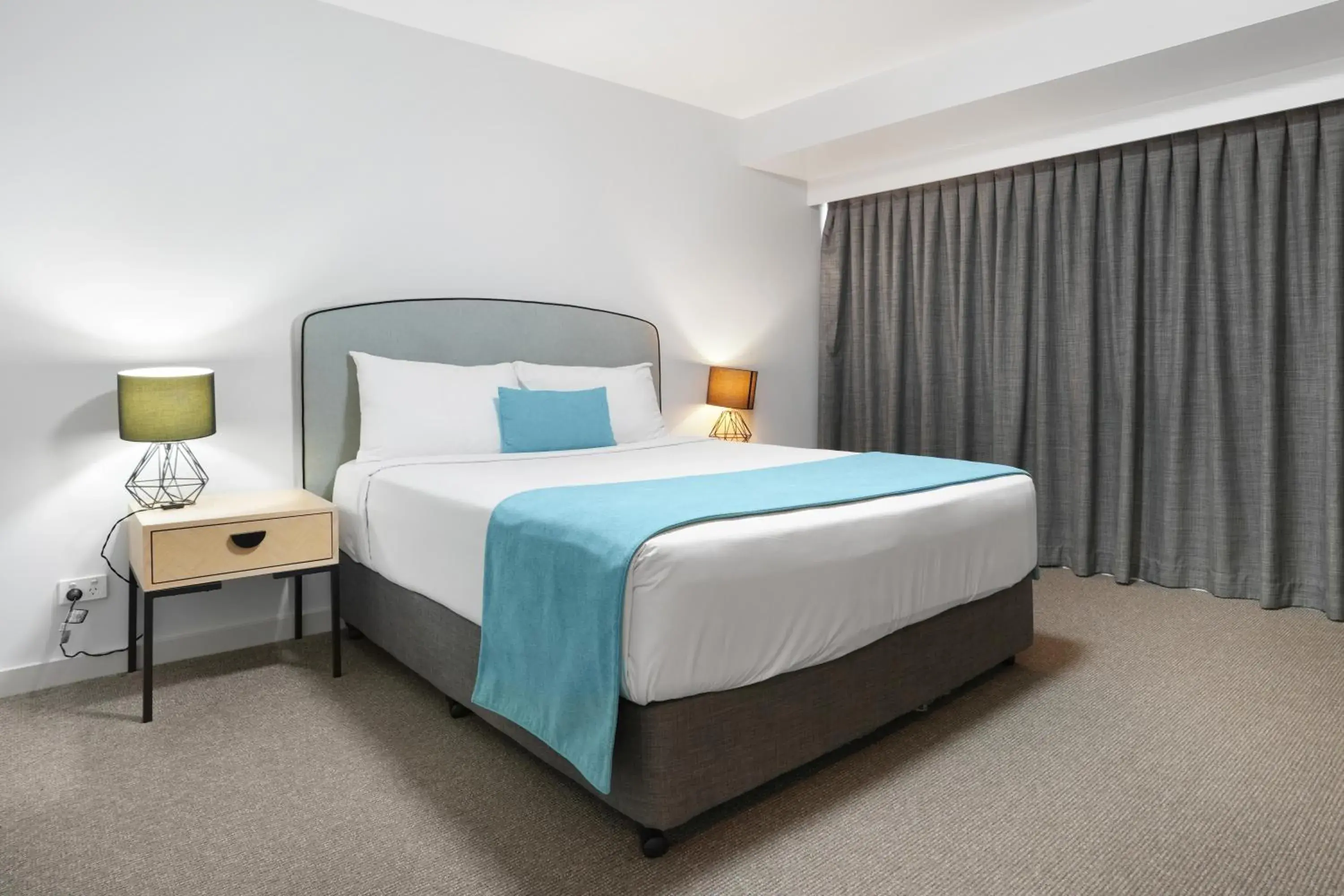 Bed in Gladstone Reef Hotel Motel Bed in Gladstone Reef Hotel Motel