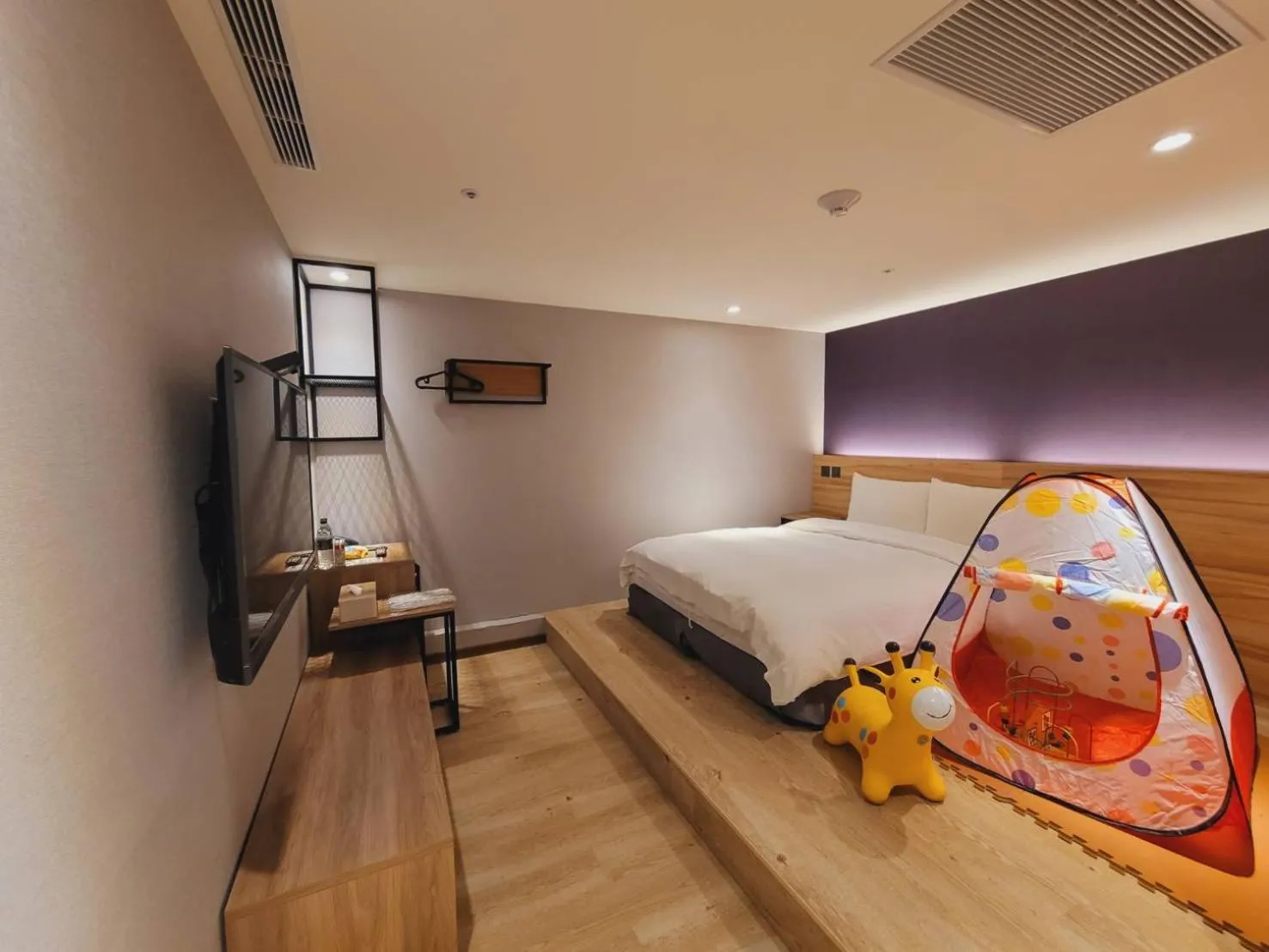 Bed in Muzik Hotel - Ximen Station Branch