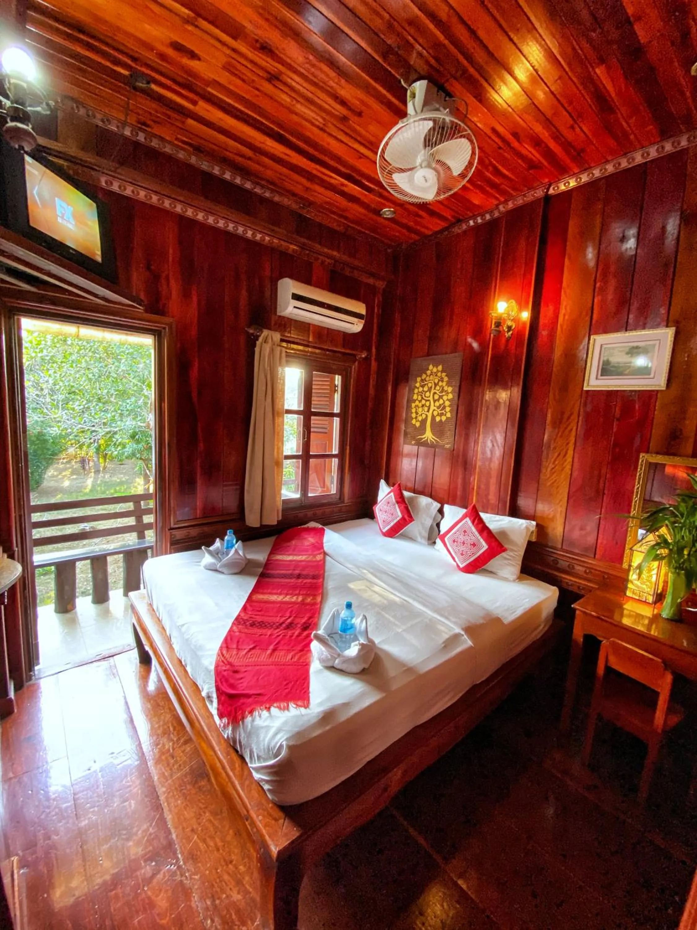 Bed in Soutikone1 Guesthouse