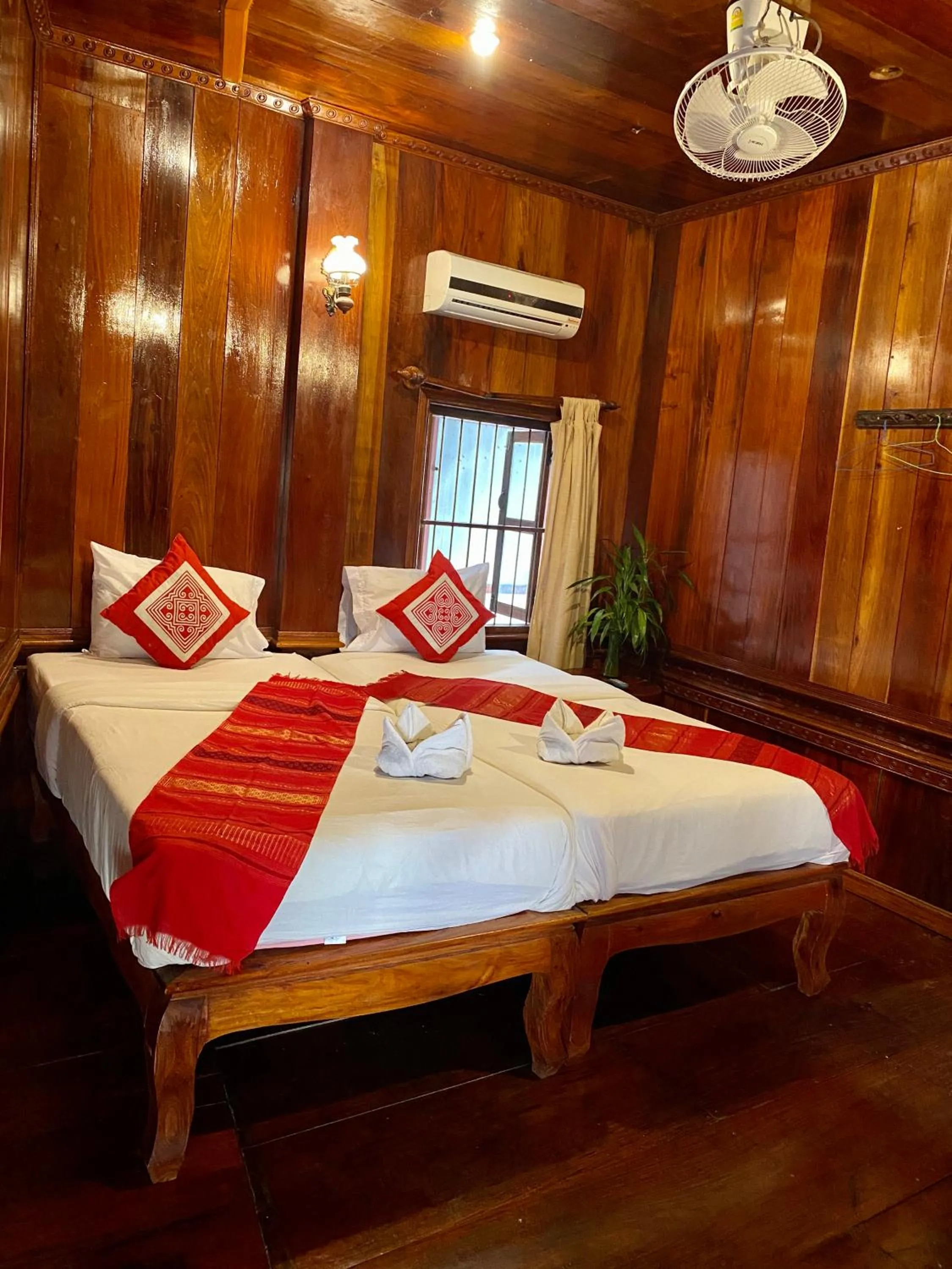 Bed in Soutikone1 Guesthouse