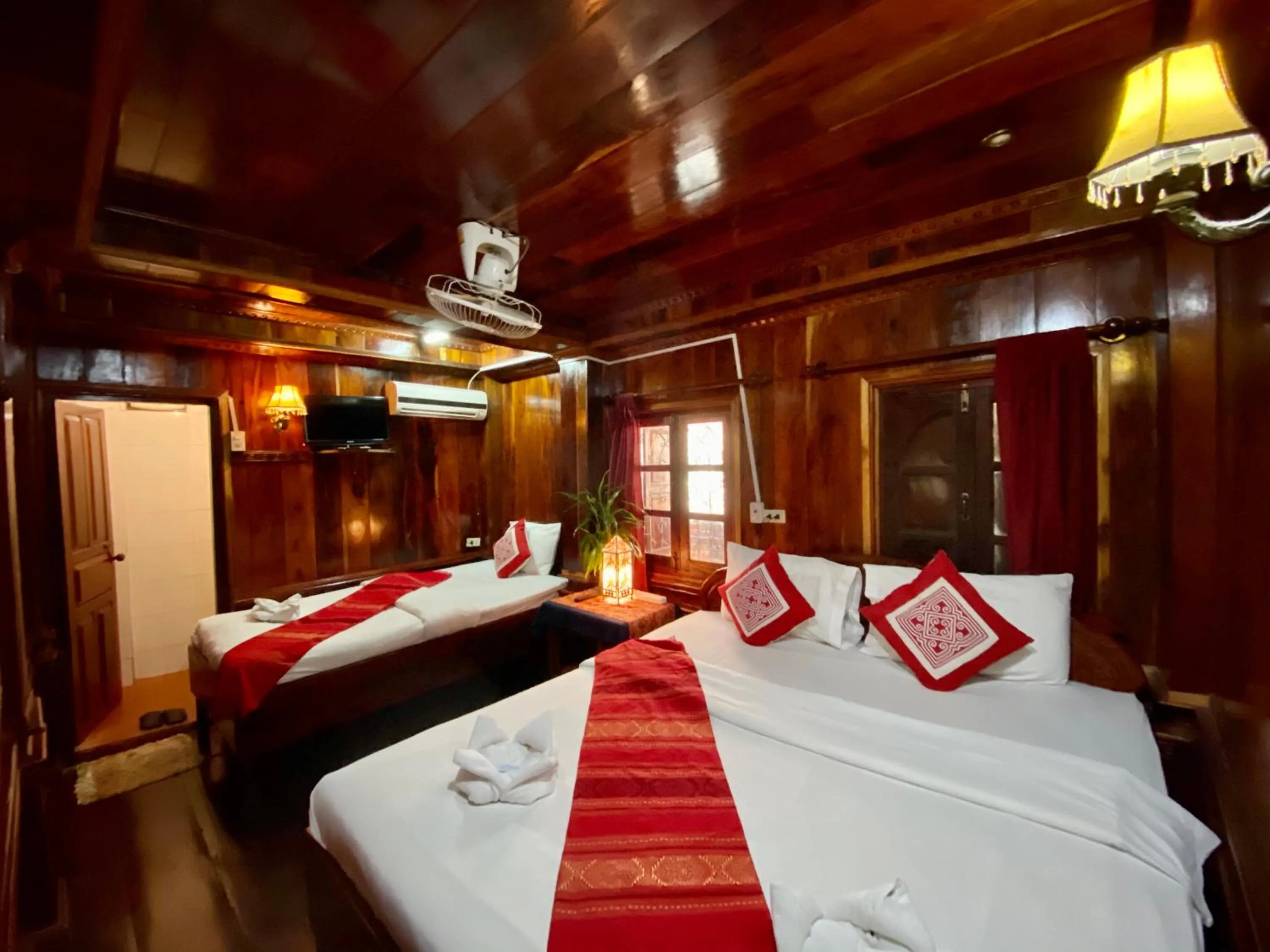 Bed in Soutikone1 Guesthouse