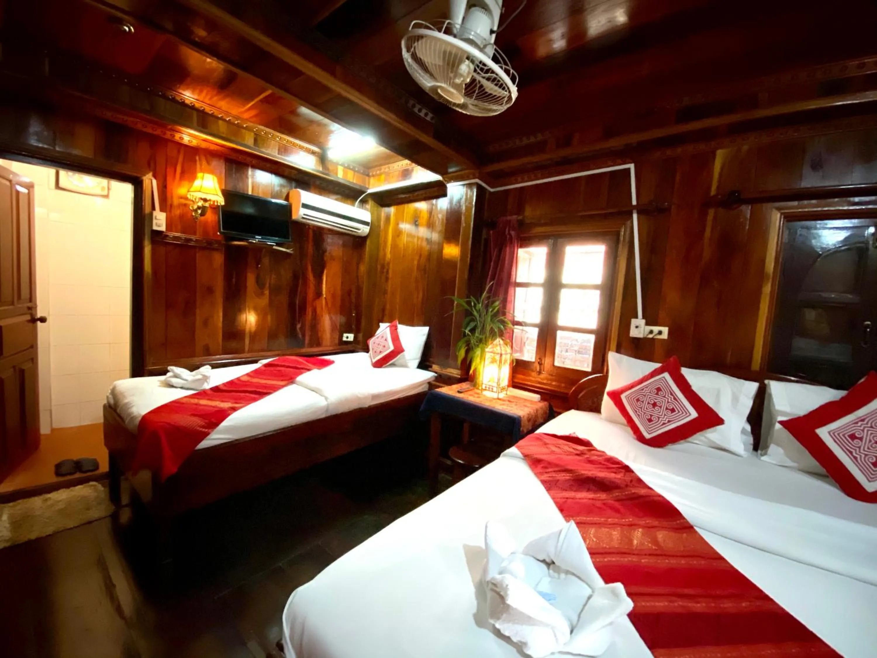 Bed in Soutikone1 Guesthouse