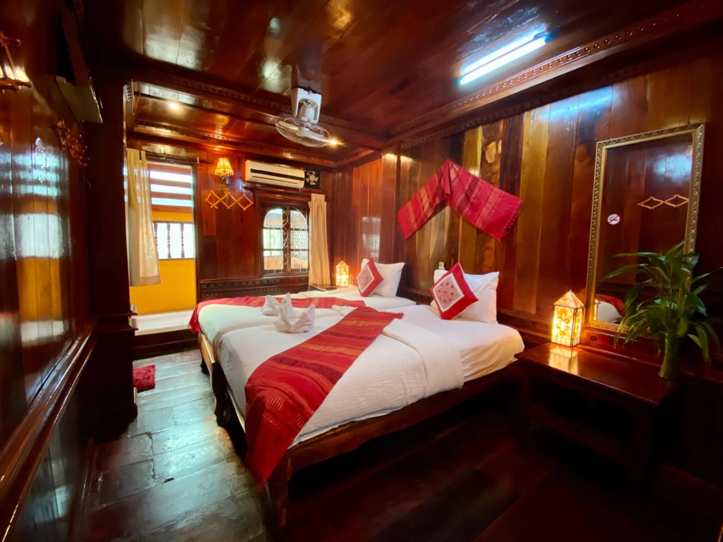 Bed in Soutikone1 Guesthouse