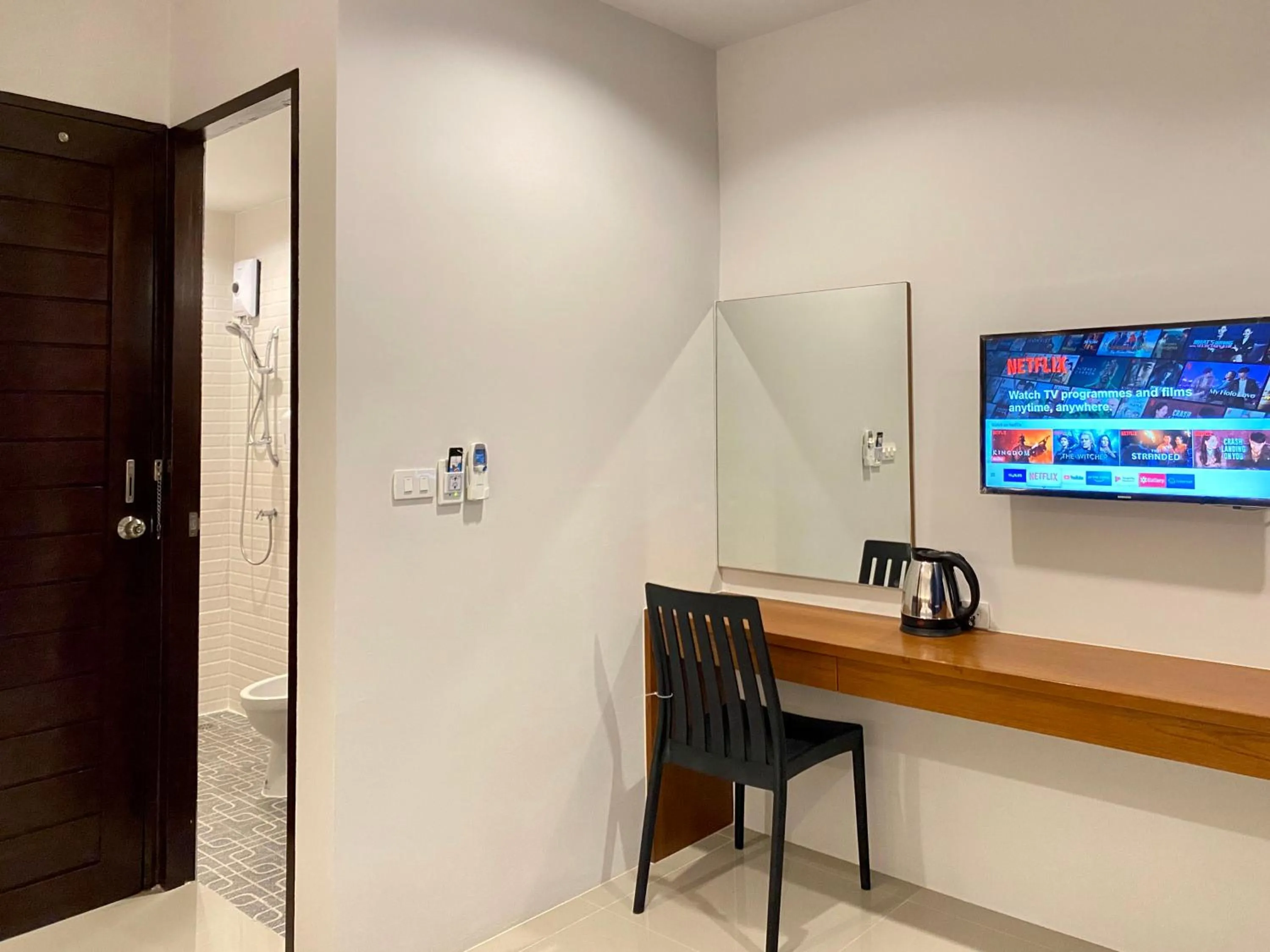 TV and multimedia in Pensiri House - SHA Extra Plus