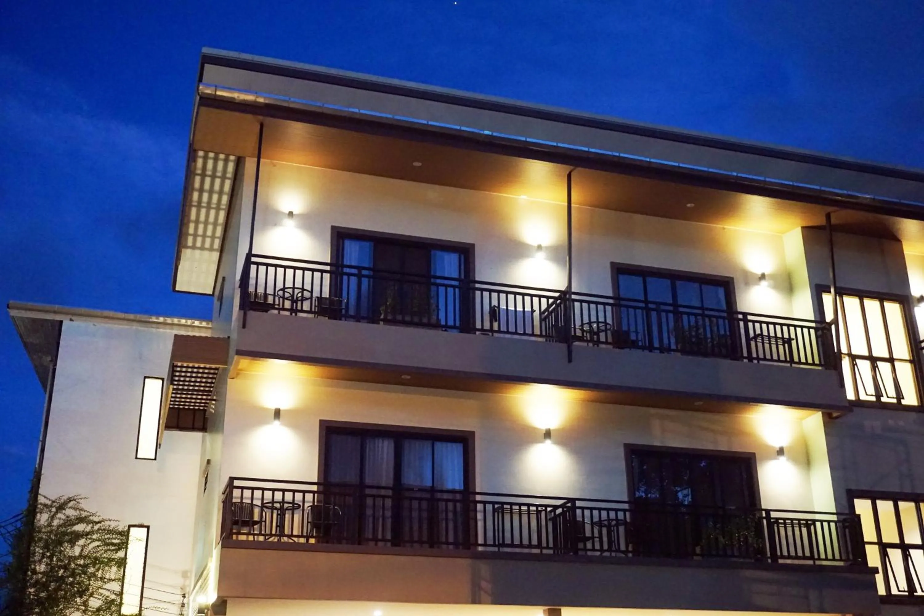 Property building in Pensiri House - SHA Extra Plus