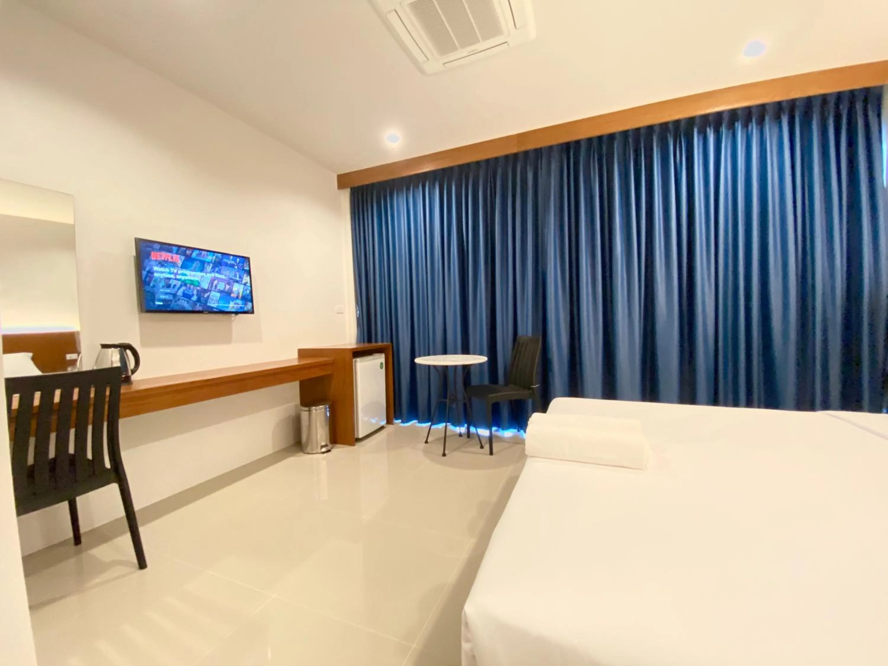 TV and multimedia, Bed in Pensiri House - SHA Extra Plus