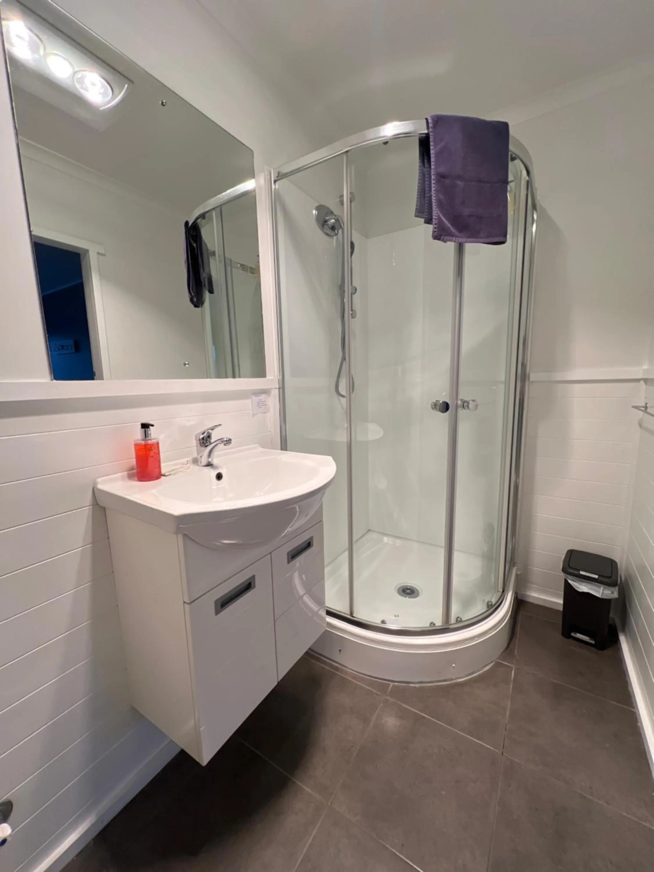 Shower in High Street Living Motel