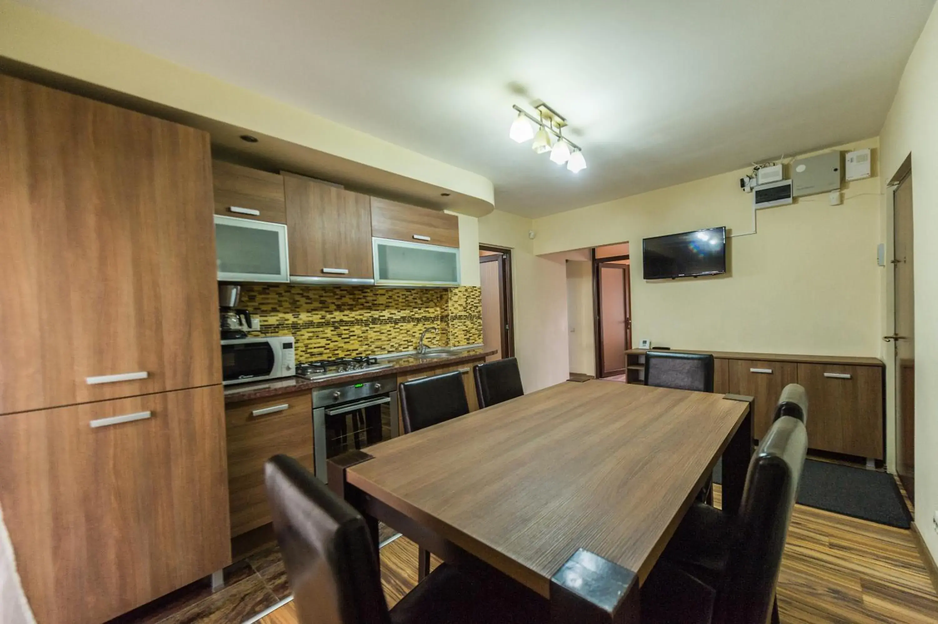 Three-Bedroom Apartment - single occupancy in Apartament Carol Davila Three-Bedroom Apartment - single occupancy in Apartament Carol Davila