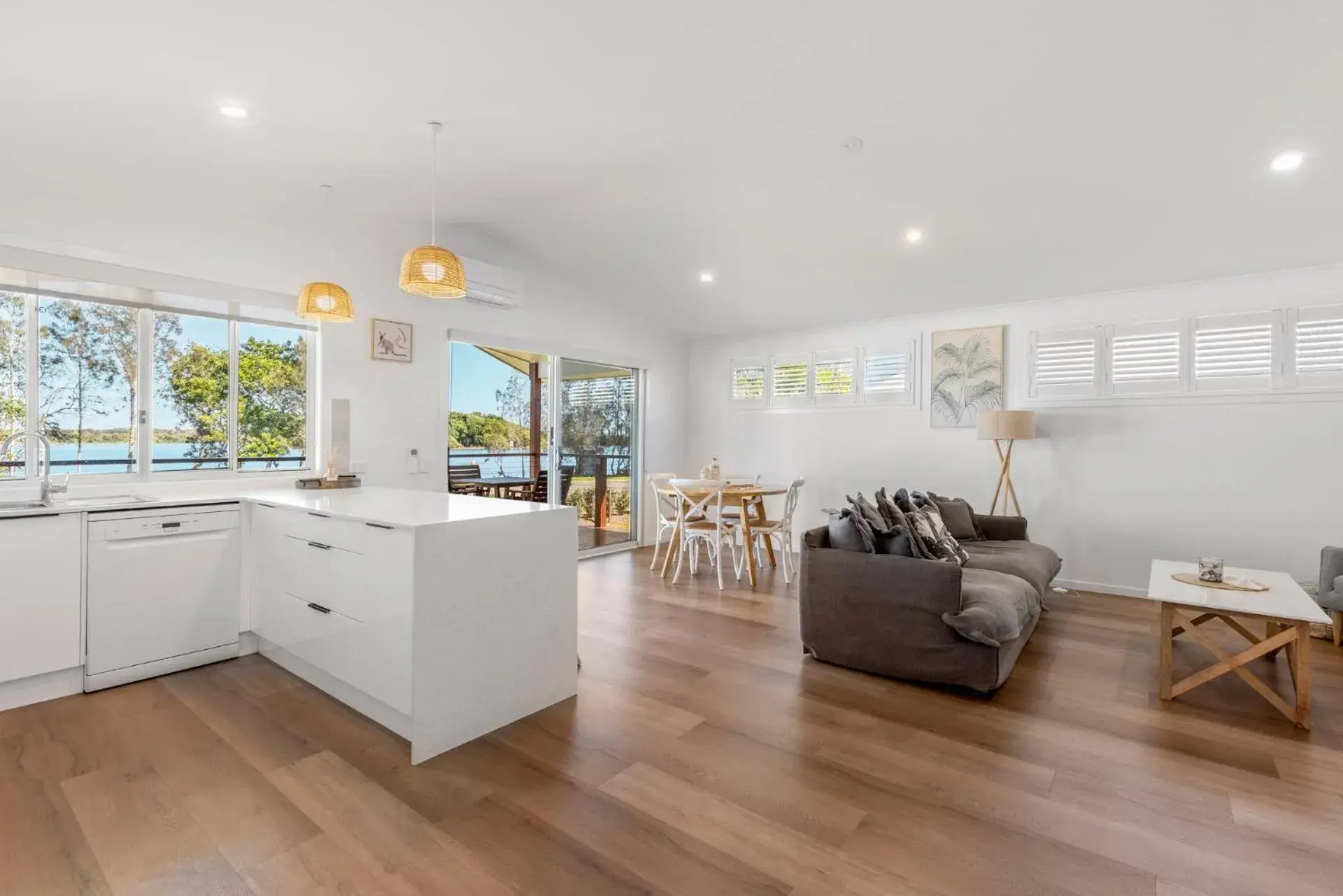 Easily Accessible Three-Bedroom Villa in Salt @ South West Rocks Easily Accessible Three-Bedroom Villa in Salt @ South West Rocks