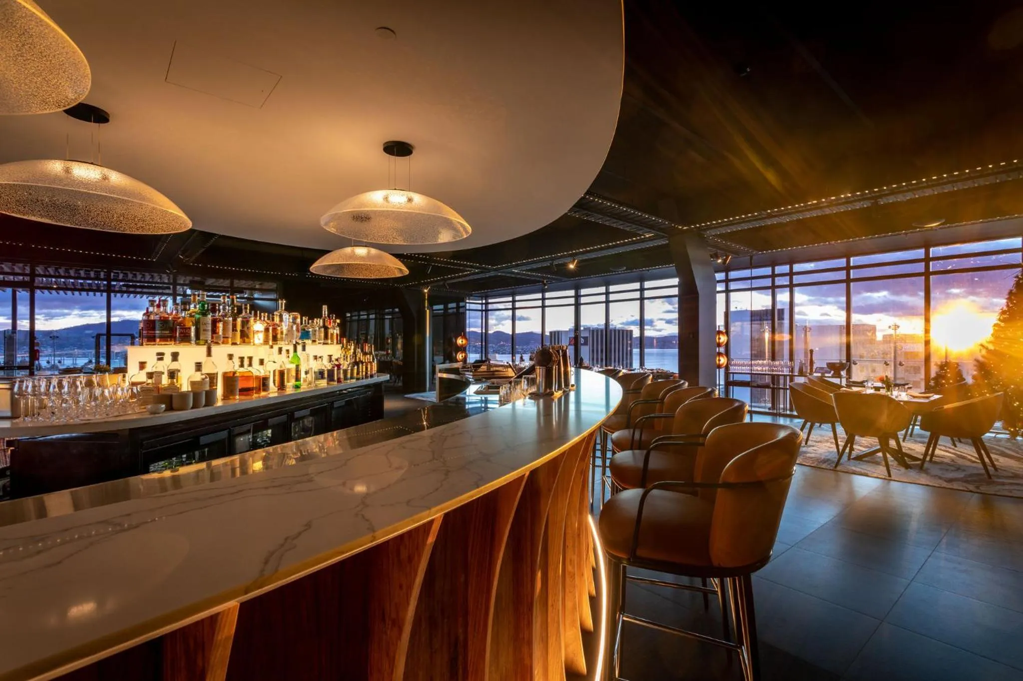 Photo of the whole room in Crowne Plaza Hobart by IHG