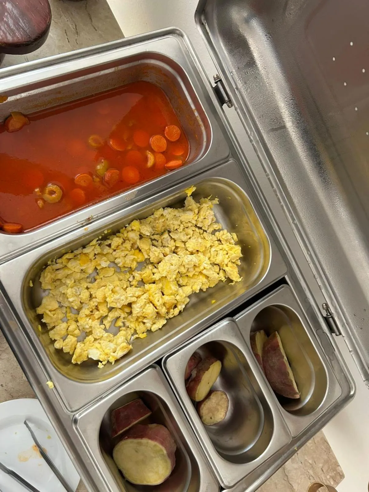 Buffet breakfast in Hotel Itamaraty