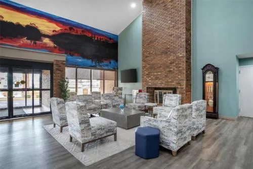 SureStay Plus Hotel by Best Western Greenwood