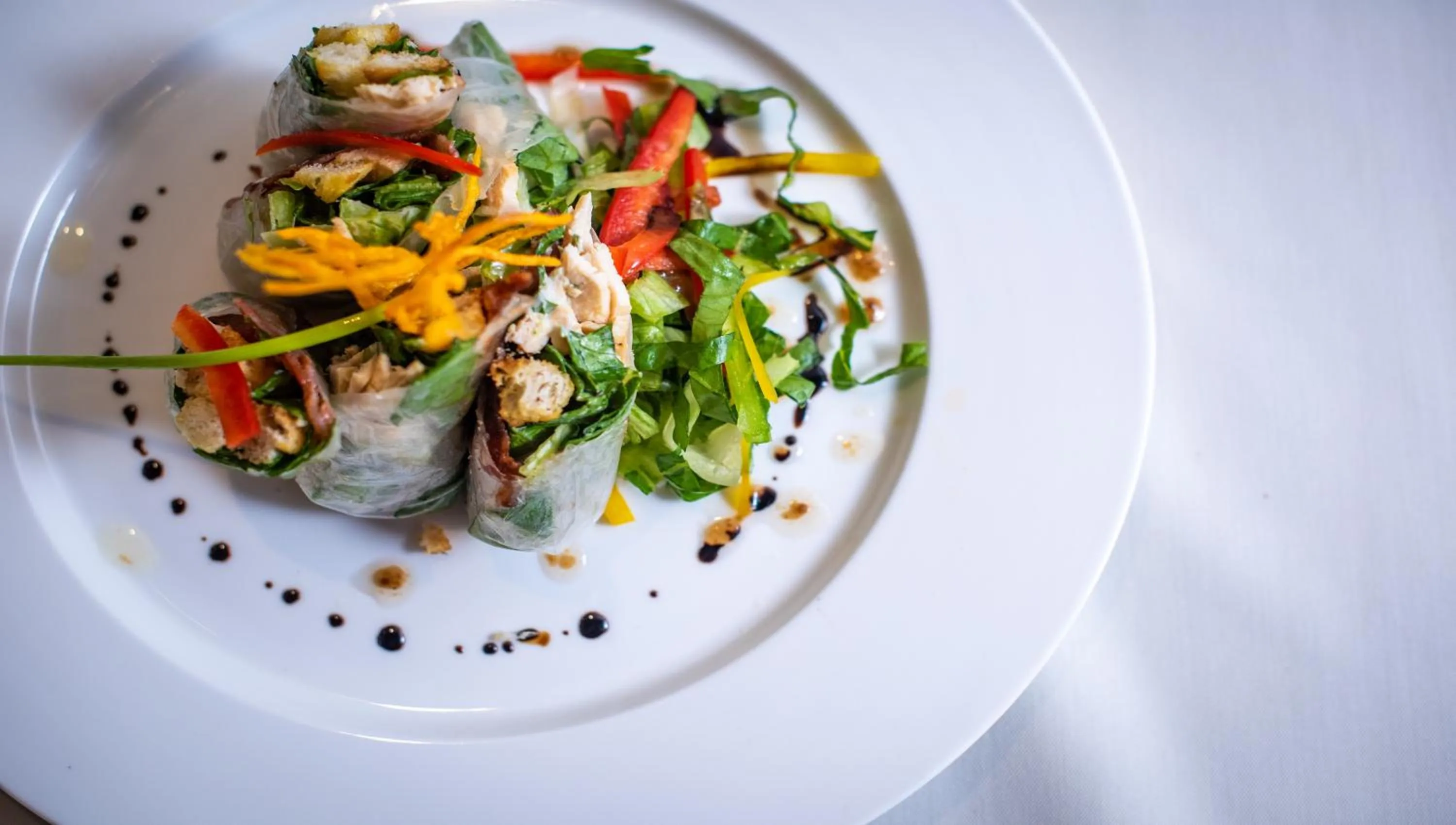 Food and drinks in Araya Angkor Residence