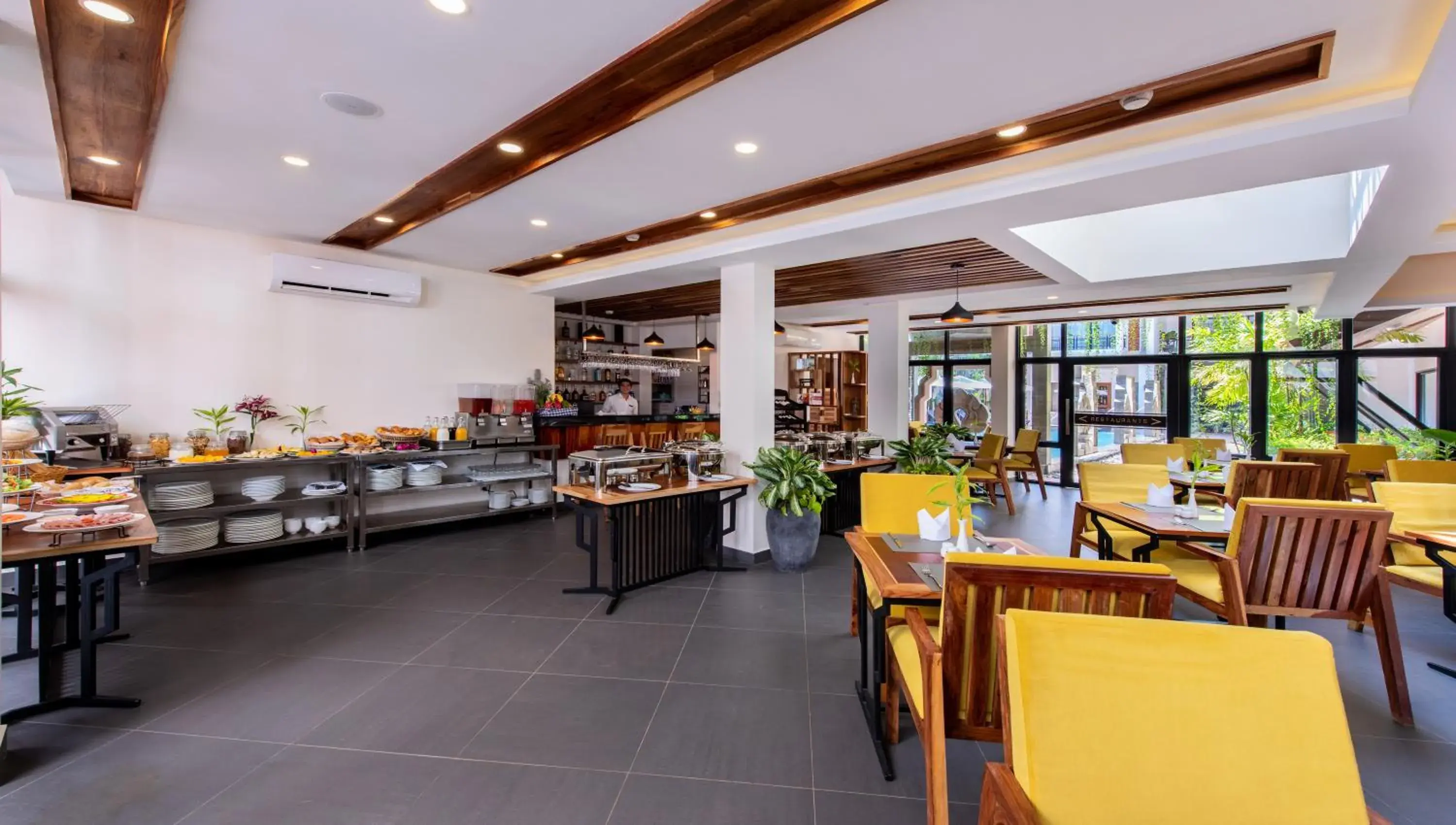 Restaurant/places to eat in Araya Angkor Residence Restaurant/places to eat in Araya Angkor Residence