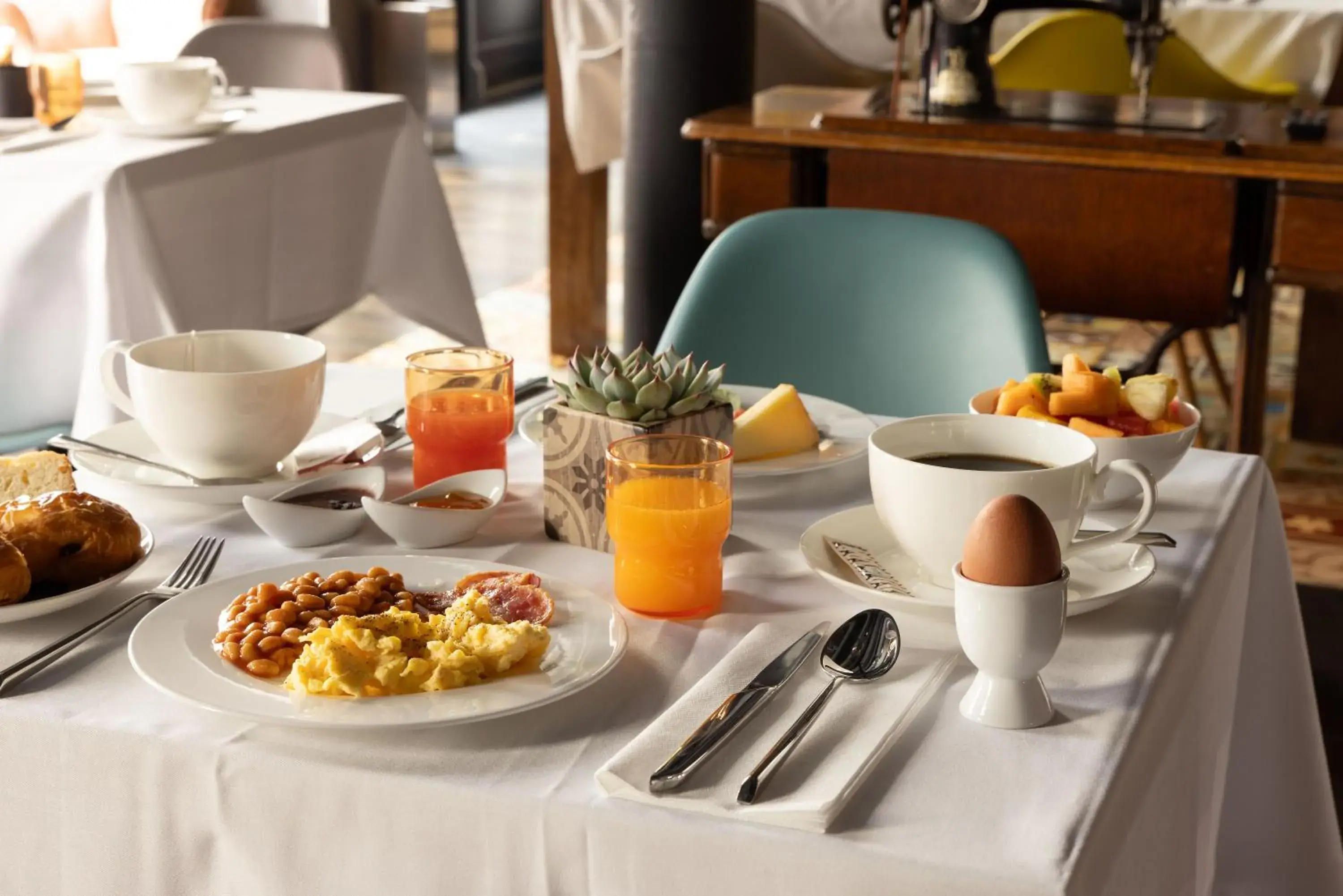 Restaurant/places to eat in Hôtel Fabric Restaurant/places to eat in Hôtel Fabric